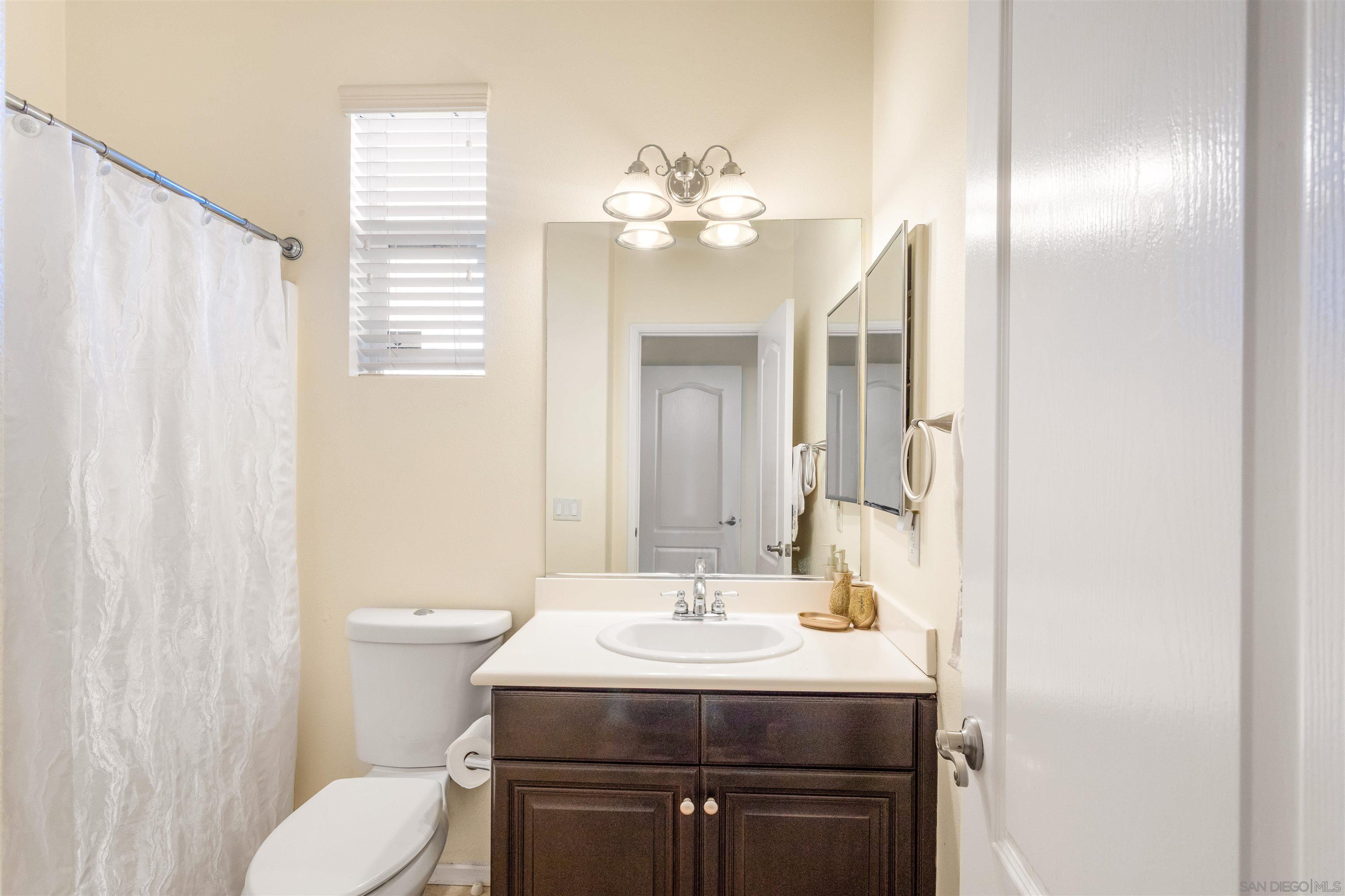 Detail Gallery Image 35 of 64 For 32724  Salvia Cir, Winchester,  CA 92596 - 5 Beds | 4/1 Baths