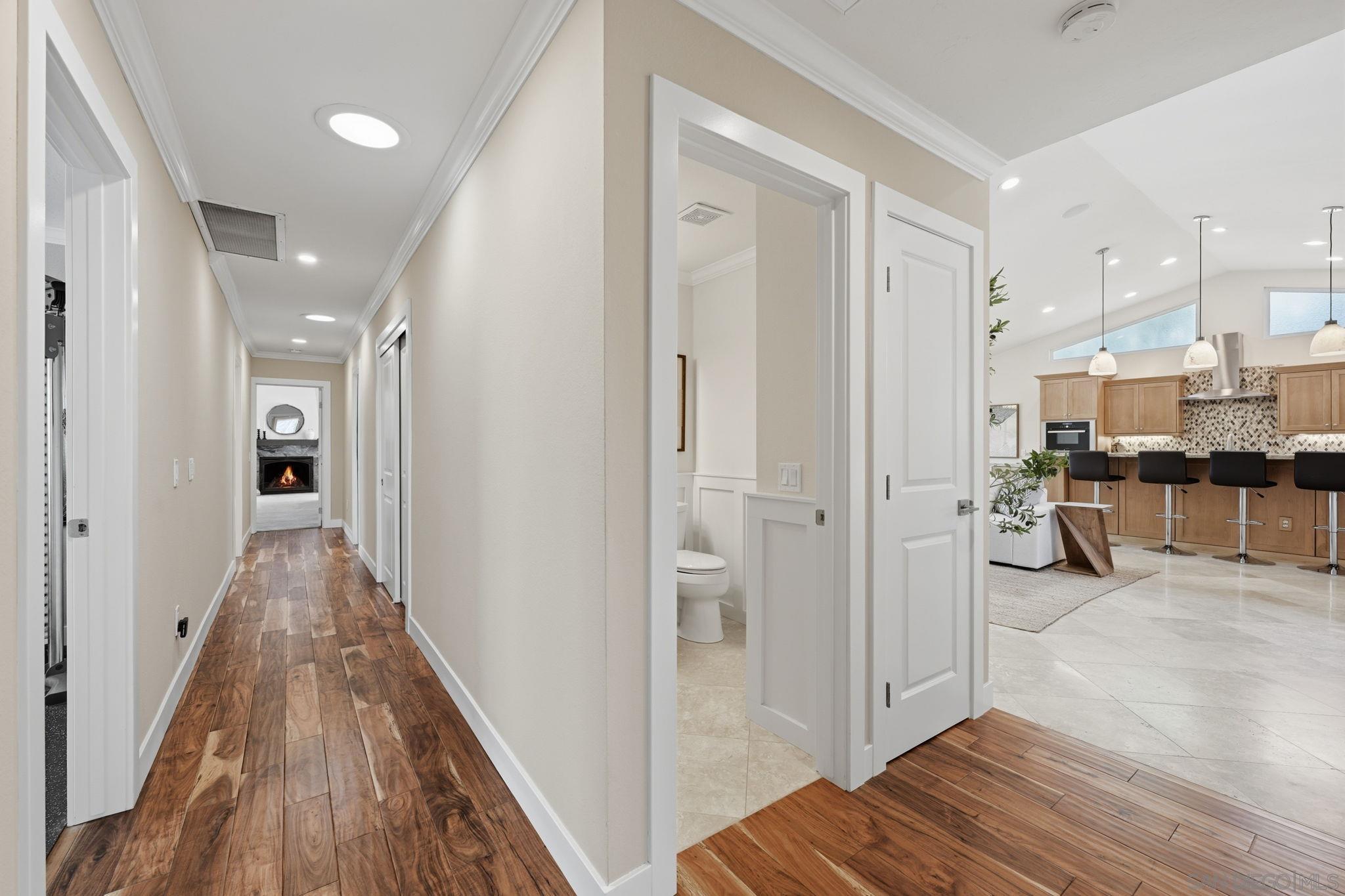 Detail Gallery Image 23 of 75 For 2742  Glasgow Dr, Carlsbad,  CA 92010 - 4 Beds | 3/1 Baths