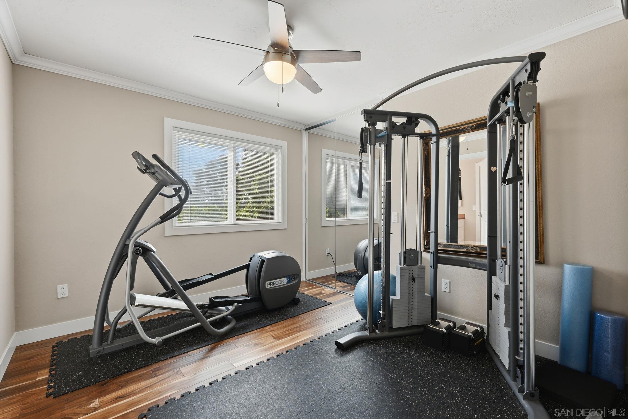 Detail Gallery Image 40 of 75 For 2742  Glasgow Dr, Carlsbad,  CA 92010 - 4 Beds | 3/1 Baths