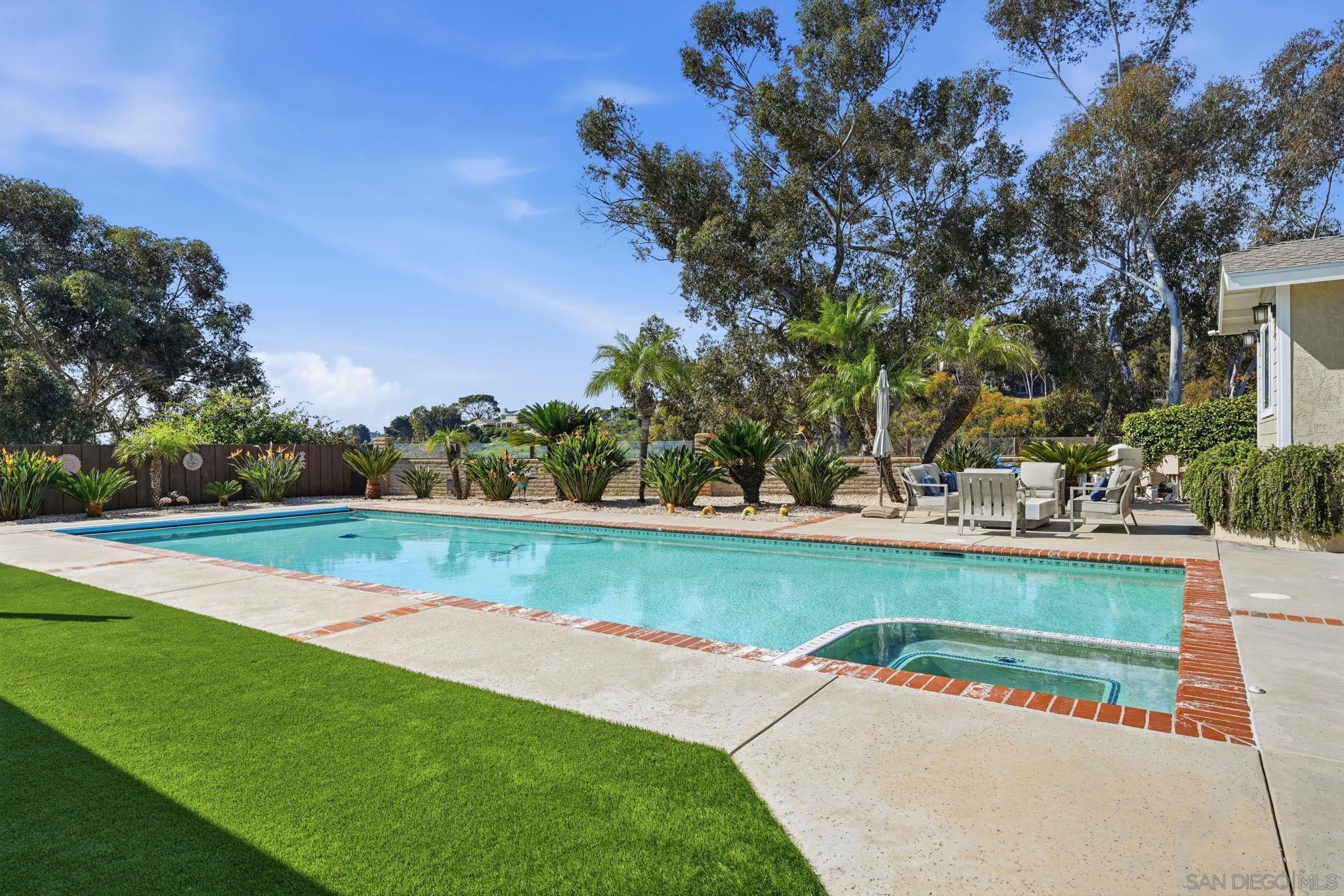 Detail Gallery Image 69 of 75 For 2742  Glasgow Dr, Carlsbad,  CA 92010 - 4 Beds | 3/1 Baths