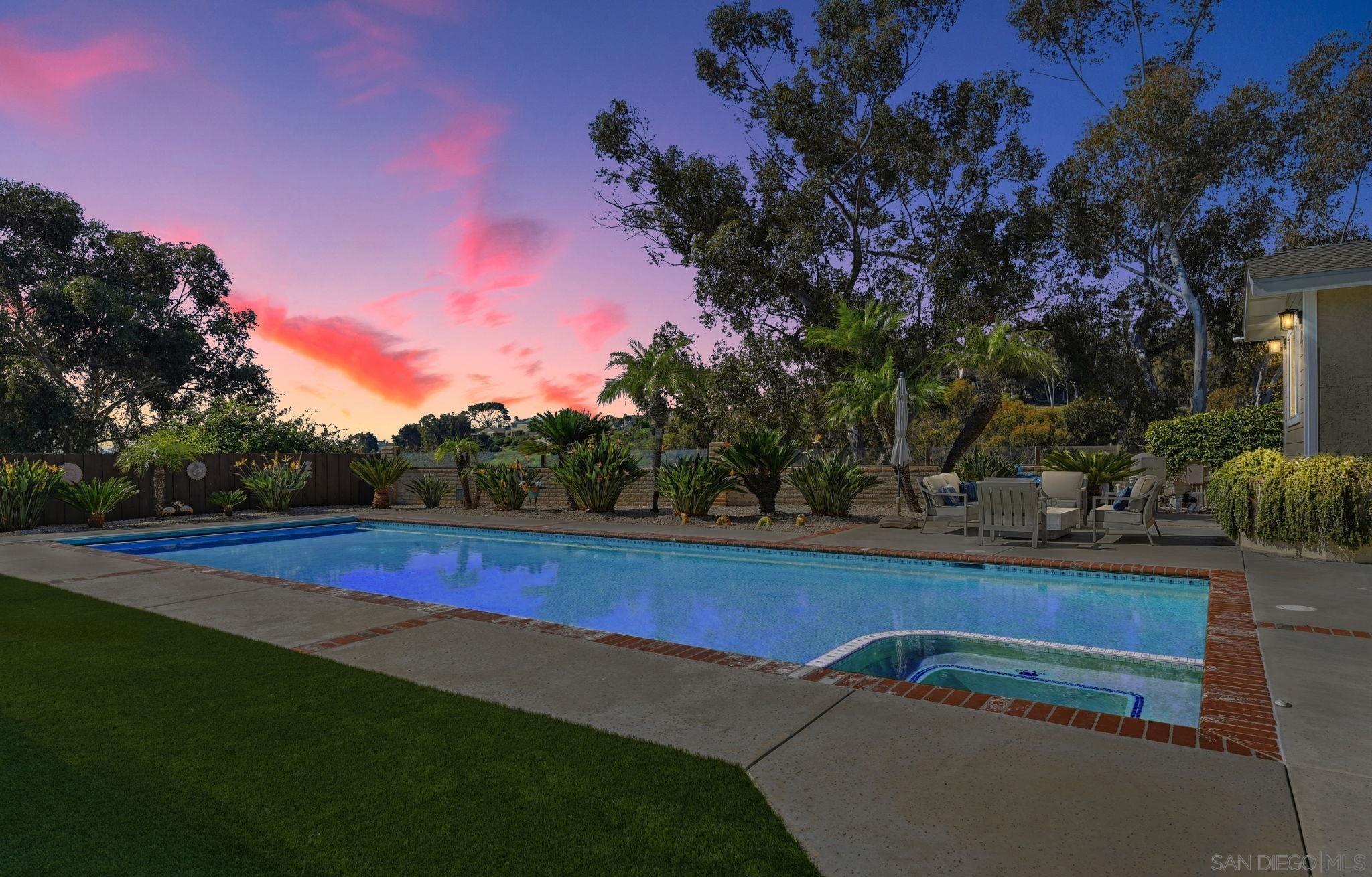 Detail Gallery Image 70 of 75 For 2742  Glasgow Dr, Carlsbad,  CA 92010 - 4 Beds | 3/1 Baths