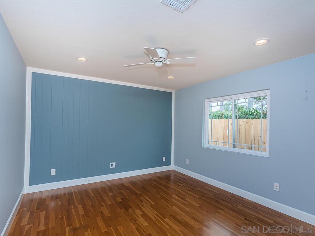 Detail Gallery Image 25 of 41 For 3269  Wellesly Ave, San Diego,  CA 92122 - 3 Beds | 3 Baths