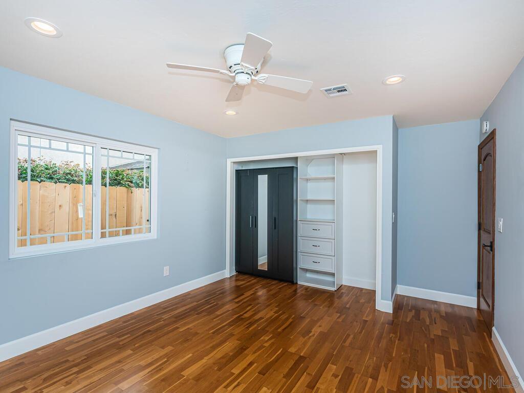 Detail Gallery Image 26 of 41 For 3269  Wellesly Ave, San Diego,  CA 92122 - 3 Beds | 3 Baths