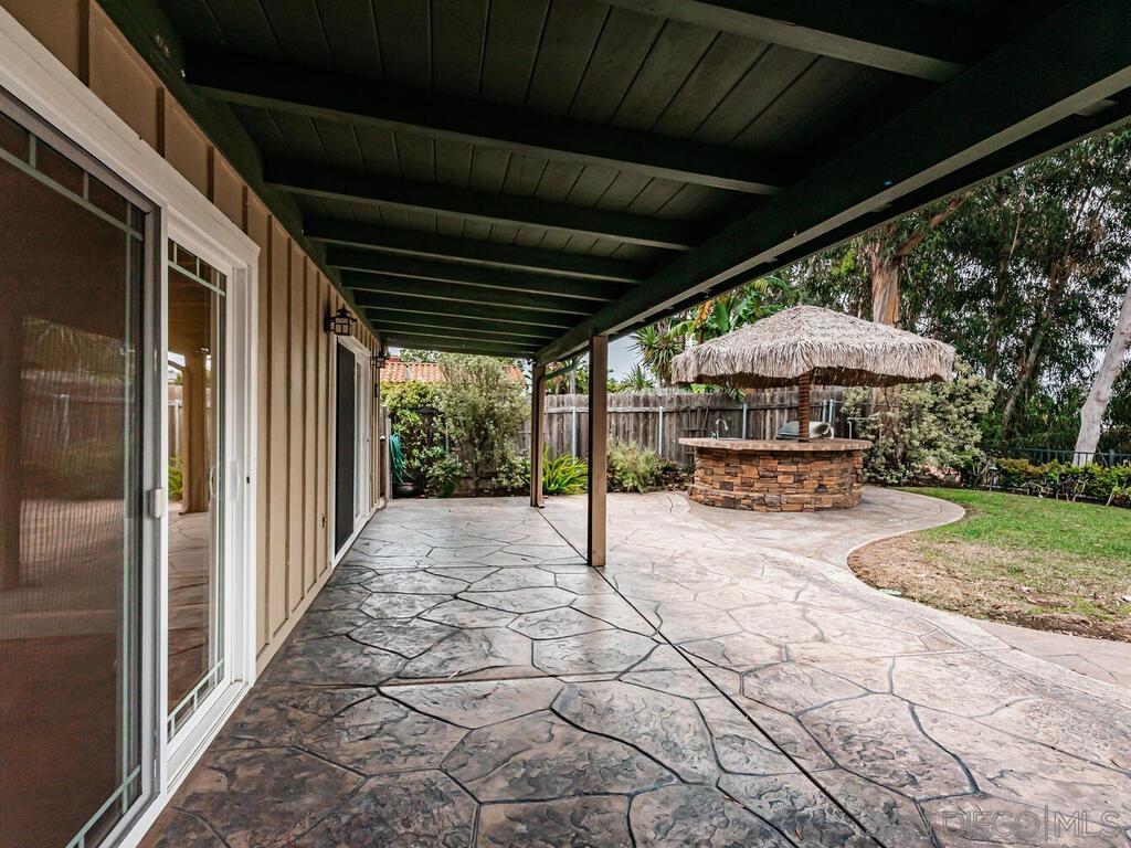 Detail Gallery Image 34 of 41 For 3269  Wellesly Ave, San Diego,  CA 92122 - 3 Beds | 3 Baths