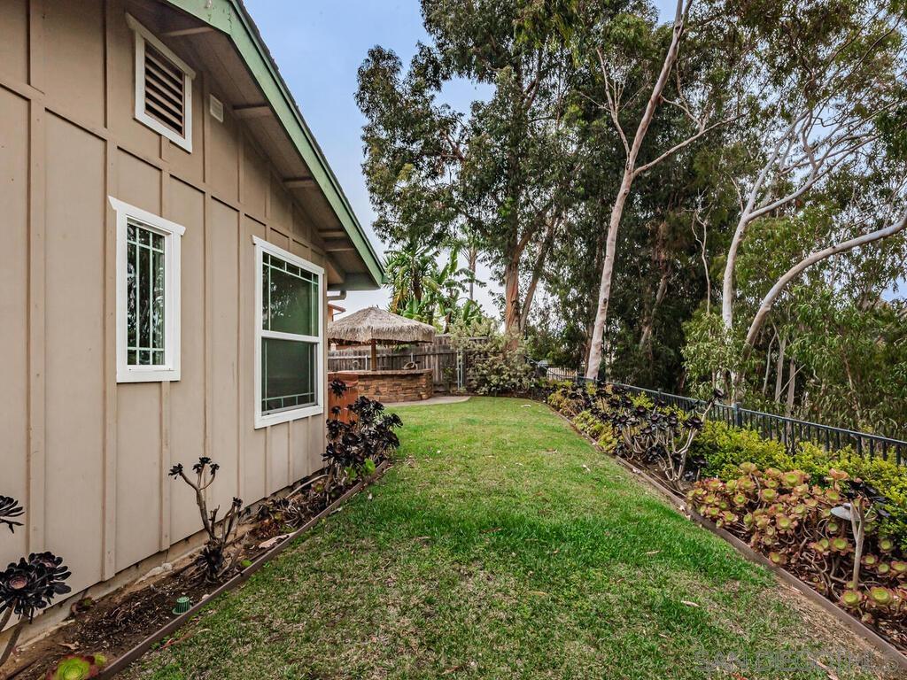 Detail Gallery Image 38 of 41 For 3269  Wellesly Ave, San Diego,  CA 92122 - 3 Beds | 3 Baths