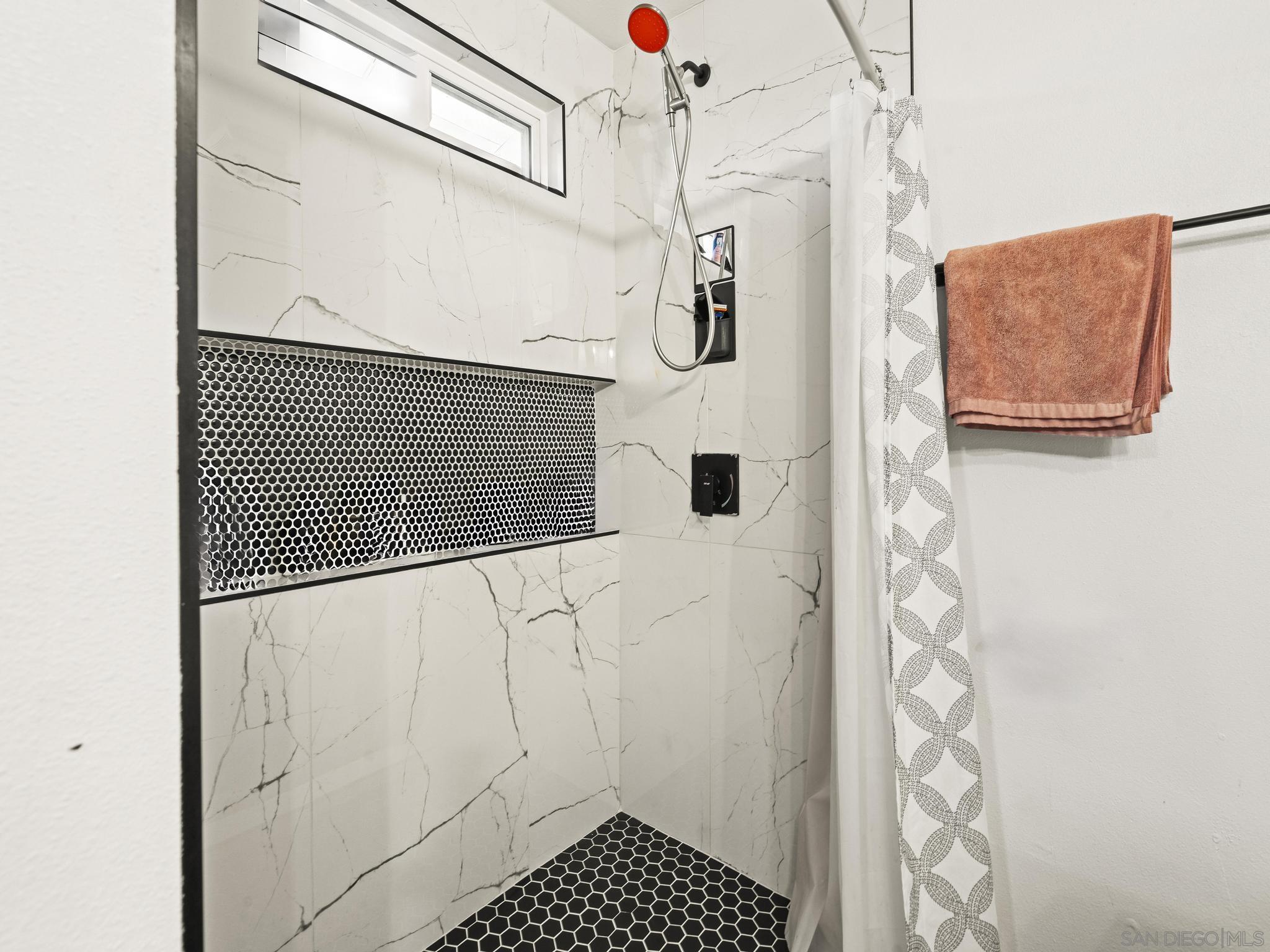 Detail Gallery Image 24 of 33 For 10252  Santana Street, Santee,  CA 92071 - 3 Beds | 2 Baths