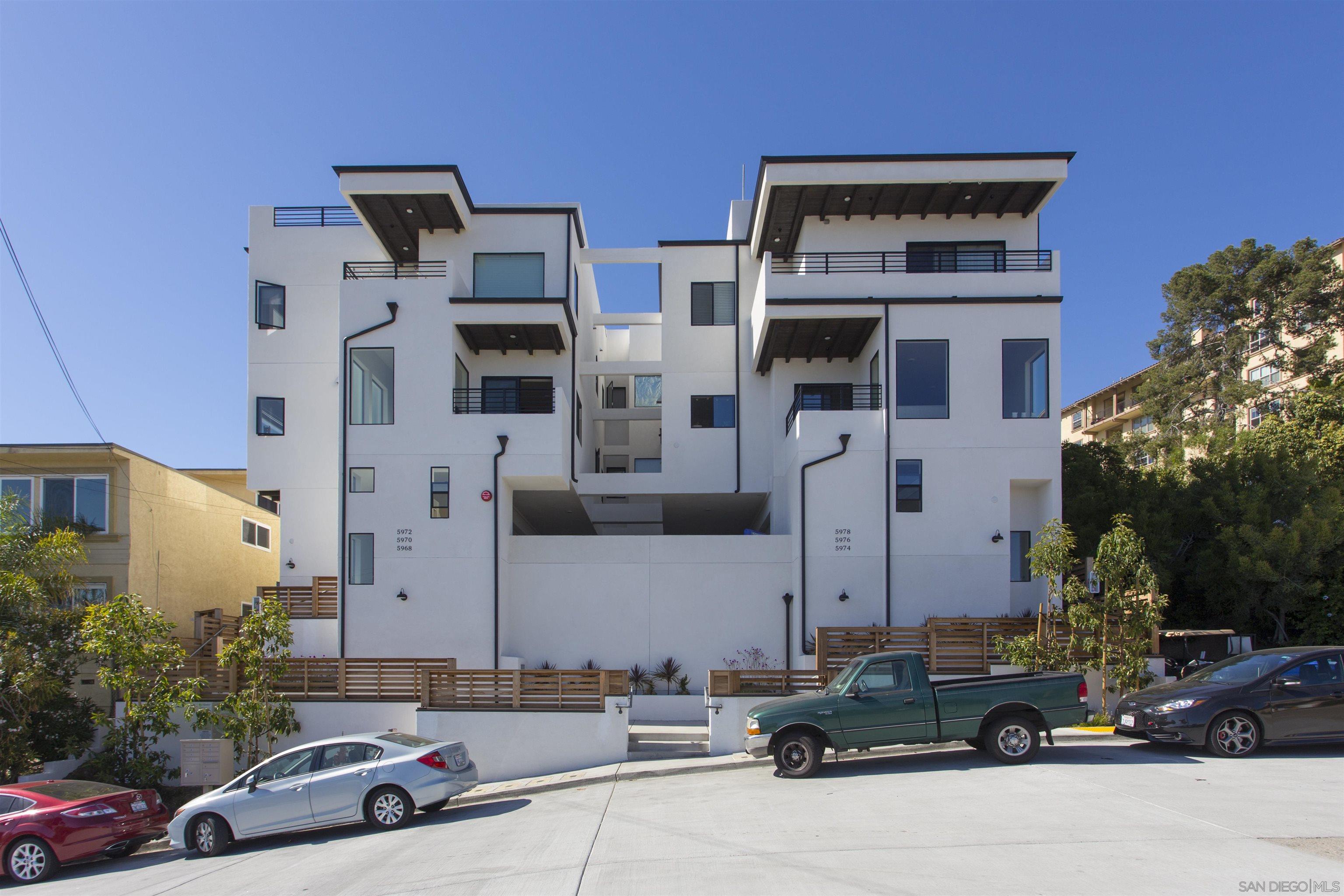 Front Image Thumbnail for SD260003218