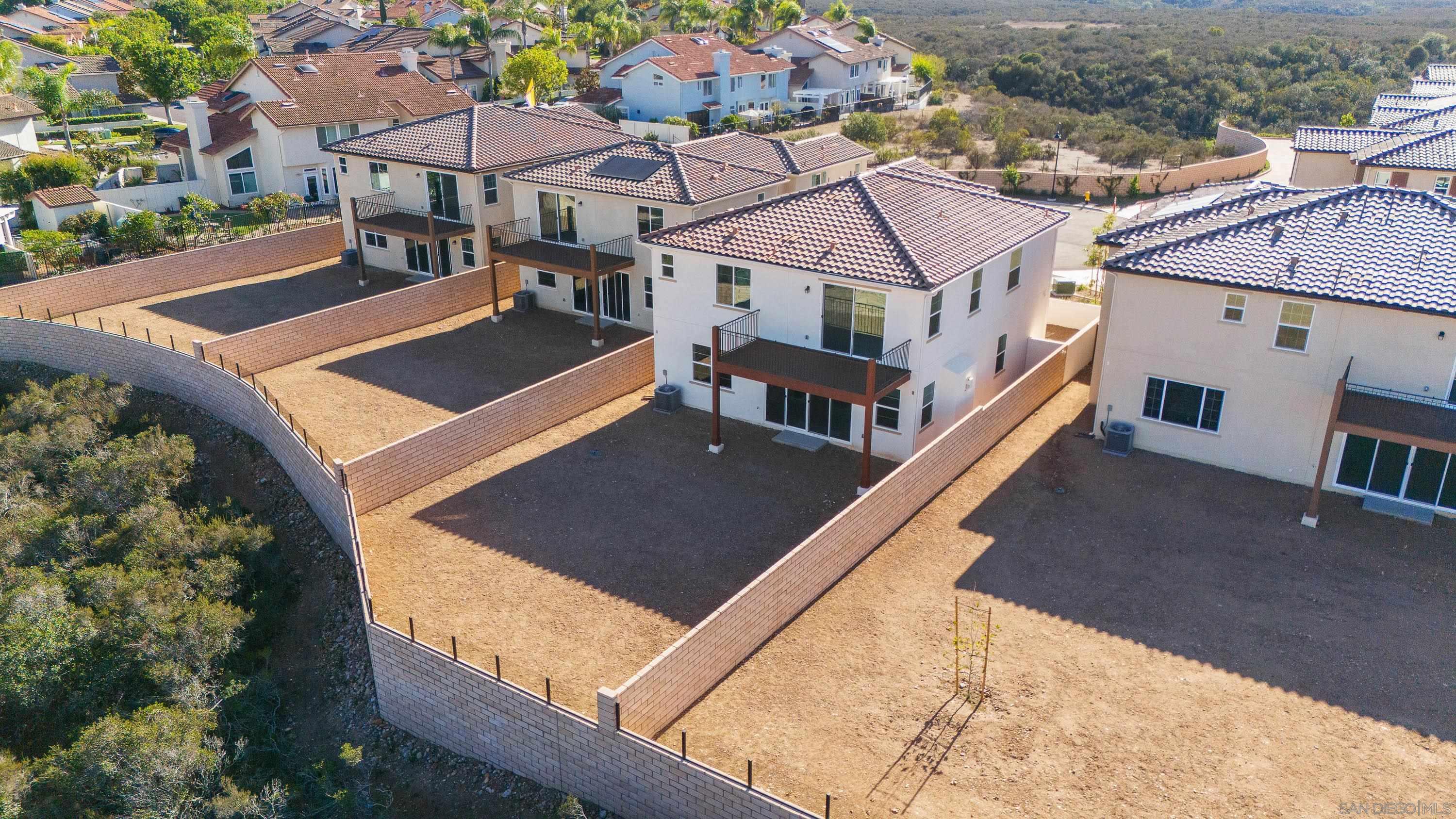 Detail Gallery Image 6 of 12 For 11319  Caminito Rodar, San Diego,  CA 92126 - 4 Beds | 4/1 Baths