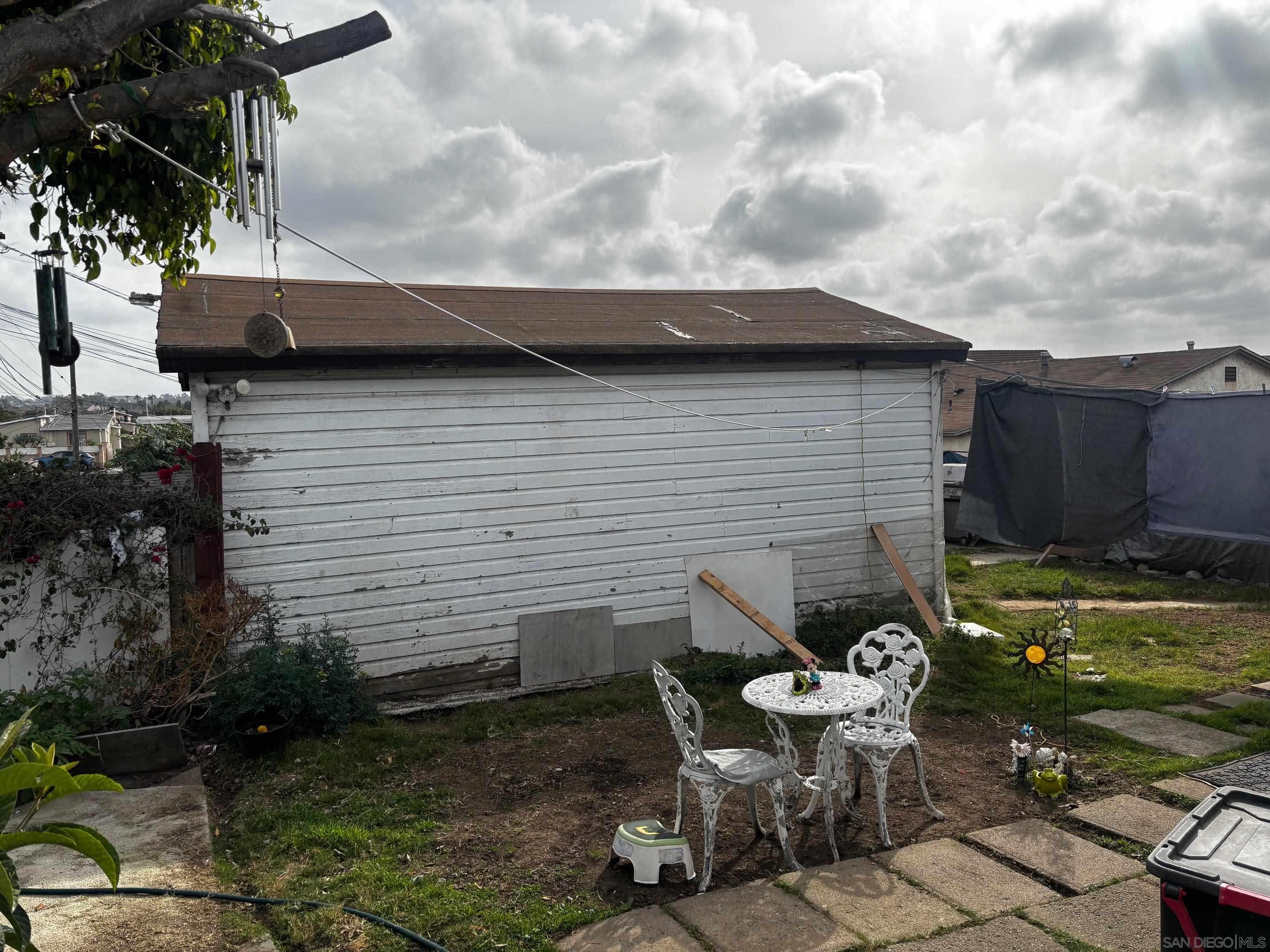 Detail Gallery Image 3 of 4 For 3862  Boston, San Diego,  CA 92113 - – Beds | – Baths