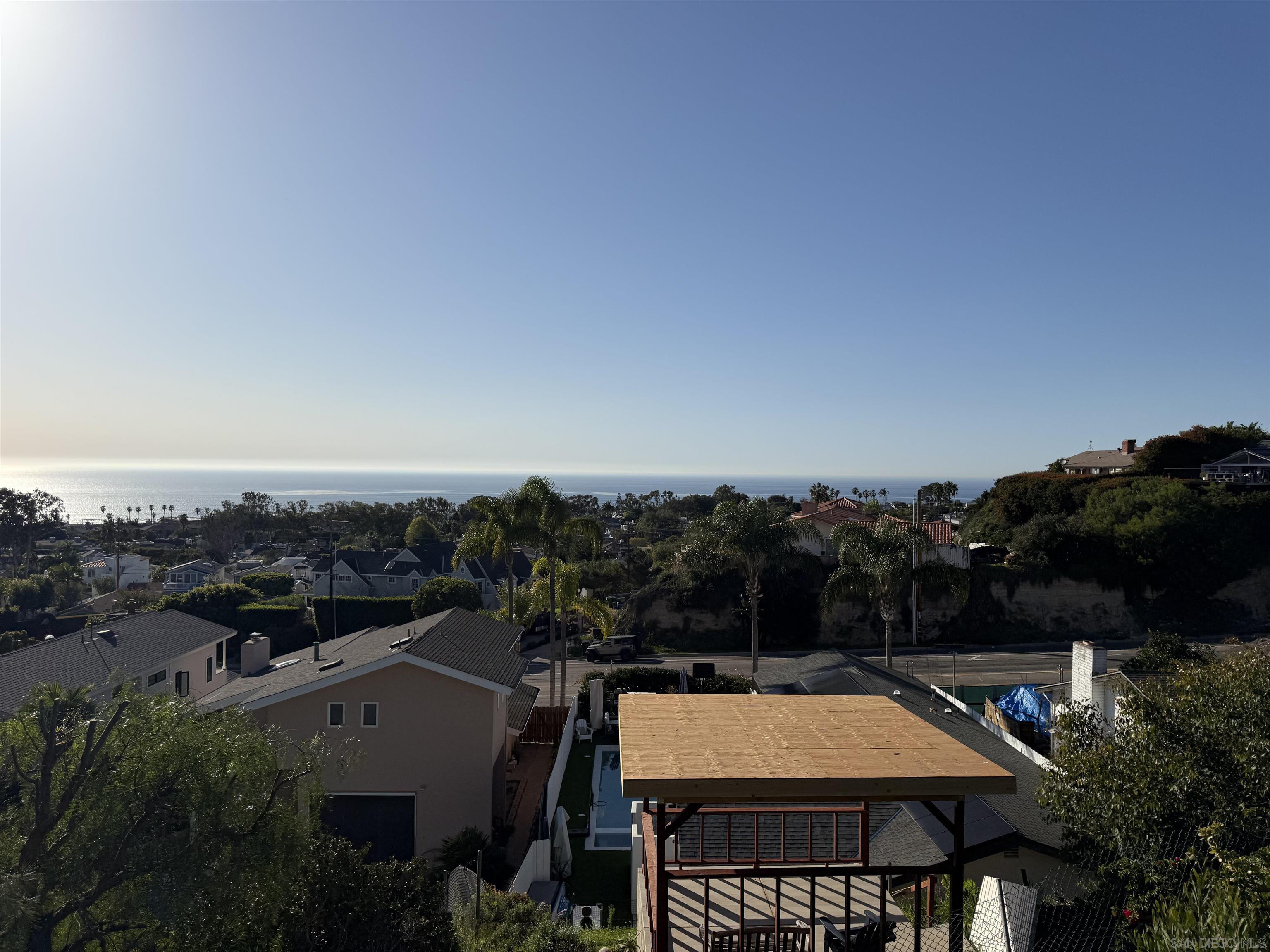 Detail Gallery Image 11 of 27 For 5432  Candlelight Drive, La Jolla,  CA 92037 - 5 Beds | 3 Baths