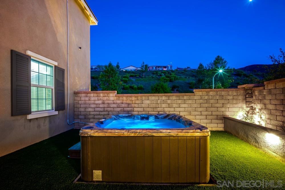 Detail Gallery Image 12 of 67 For 24690  Hidden Hills Dr, Menifee,  CA 92584 - 4 Beds | 3 Baths