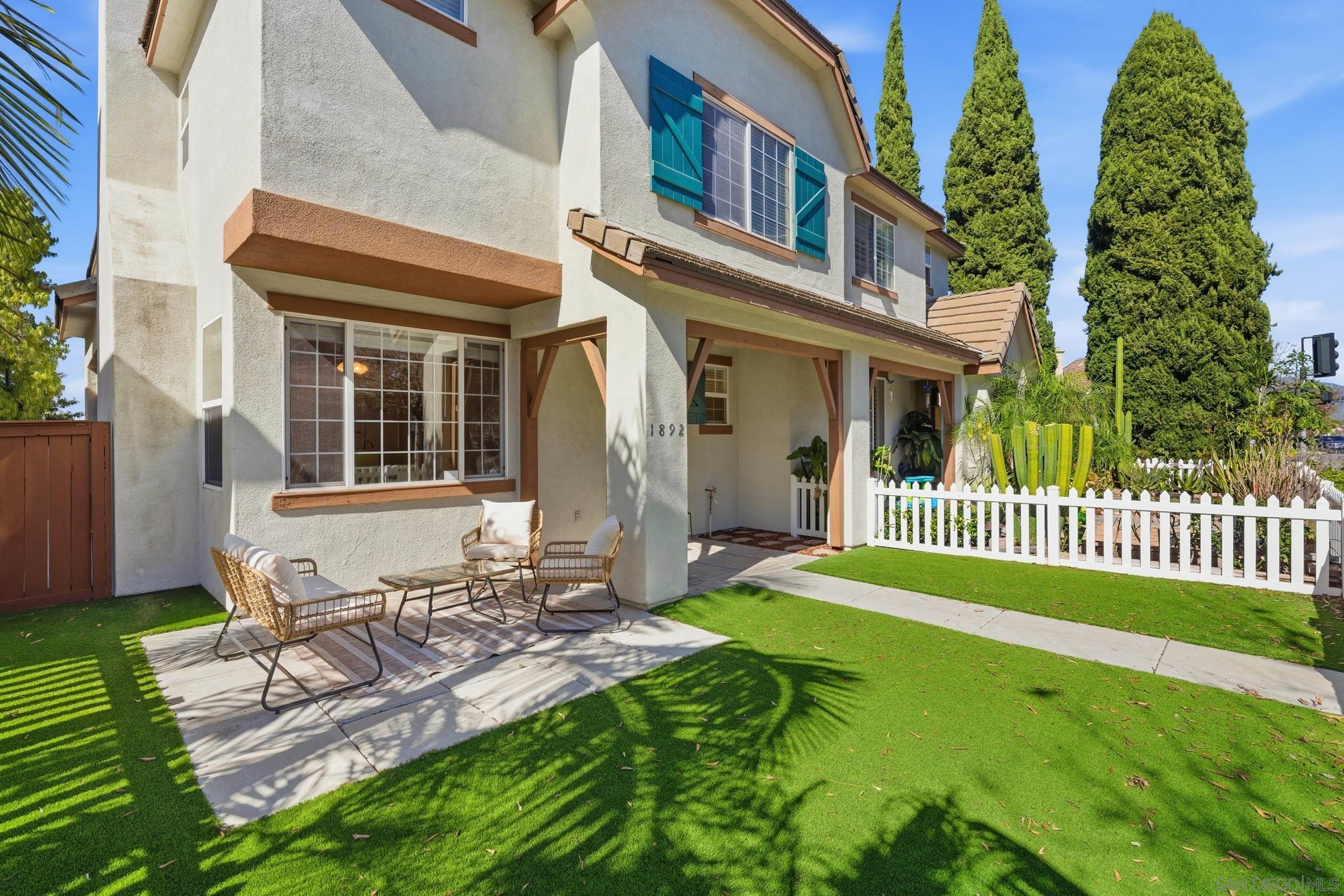 Front Image Thumbnail for SD260003228