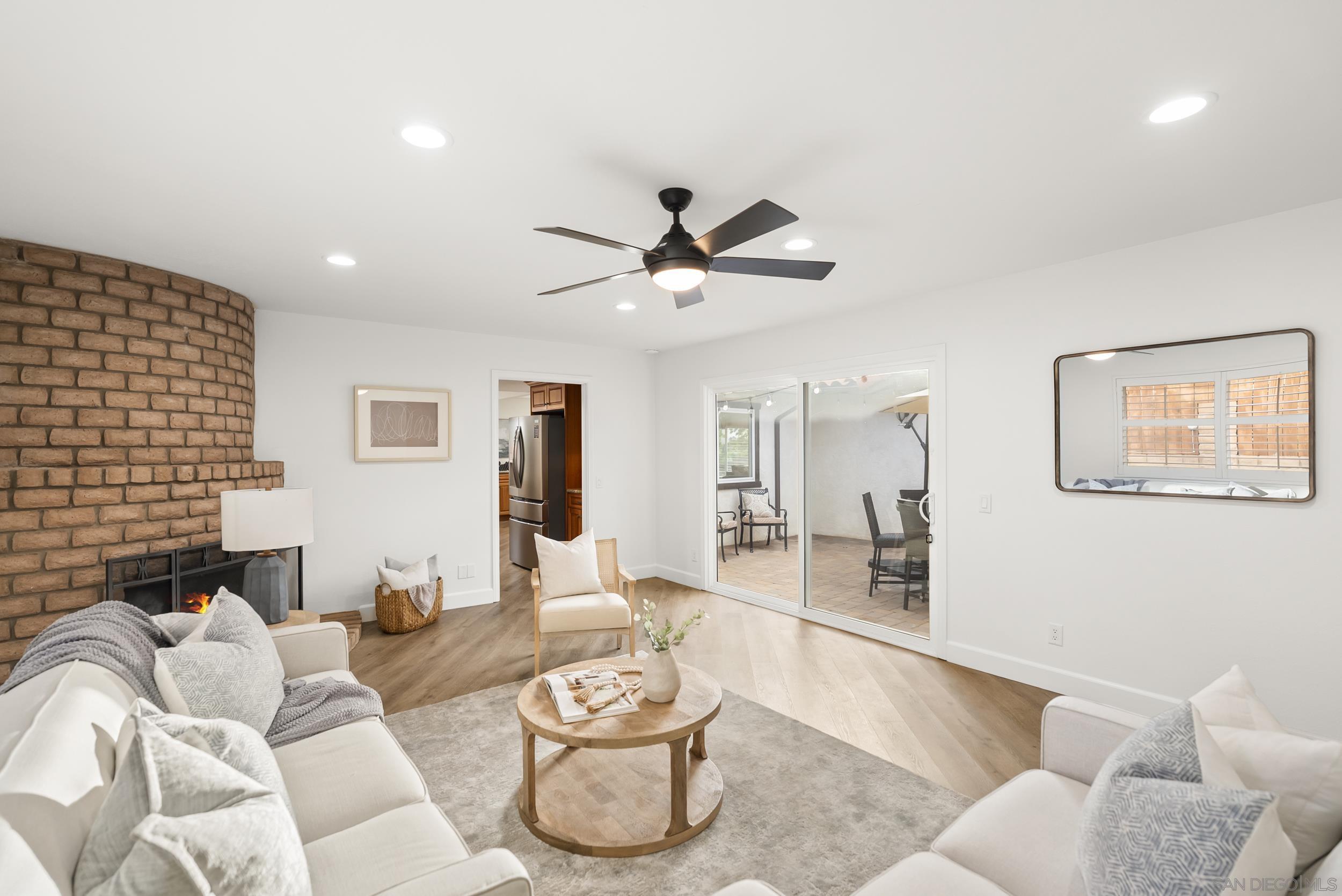 Detail Gallery Image 18 of 54 For 1918  Odell Cir, Vista,  CA 92084 - 3 Beds | 2/1 Baths