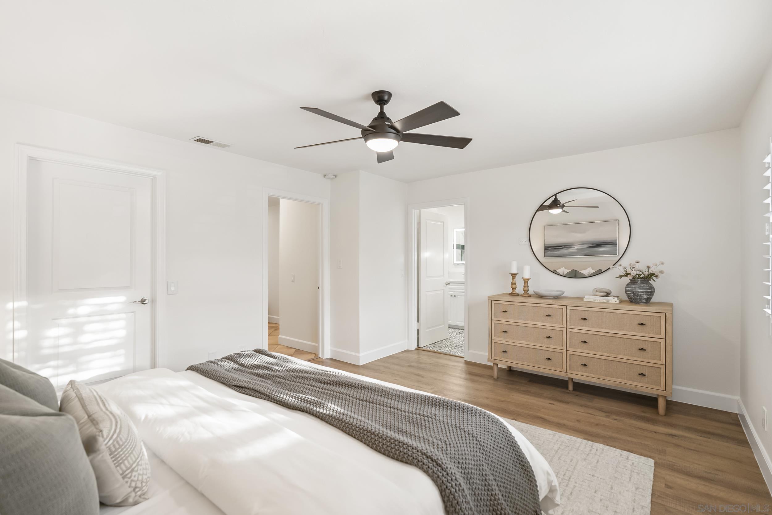 Detail Gallery Image 22 of 54 For 1918  Odell Cir, Vista,  CA 92084 - 3 Beds | 2/1 Baths