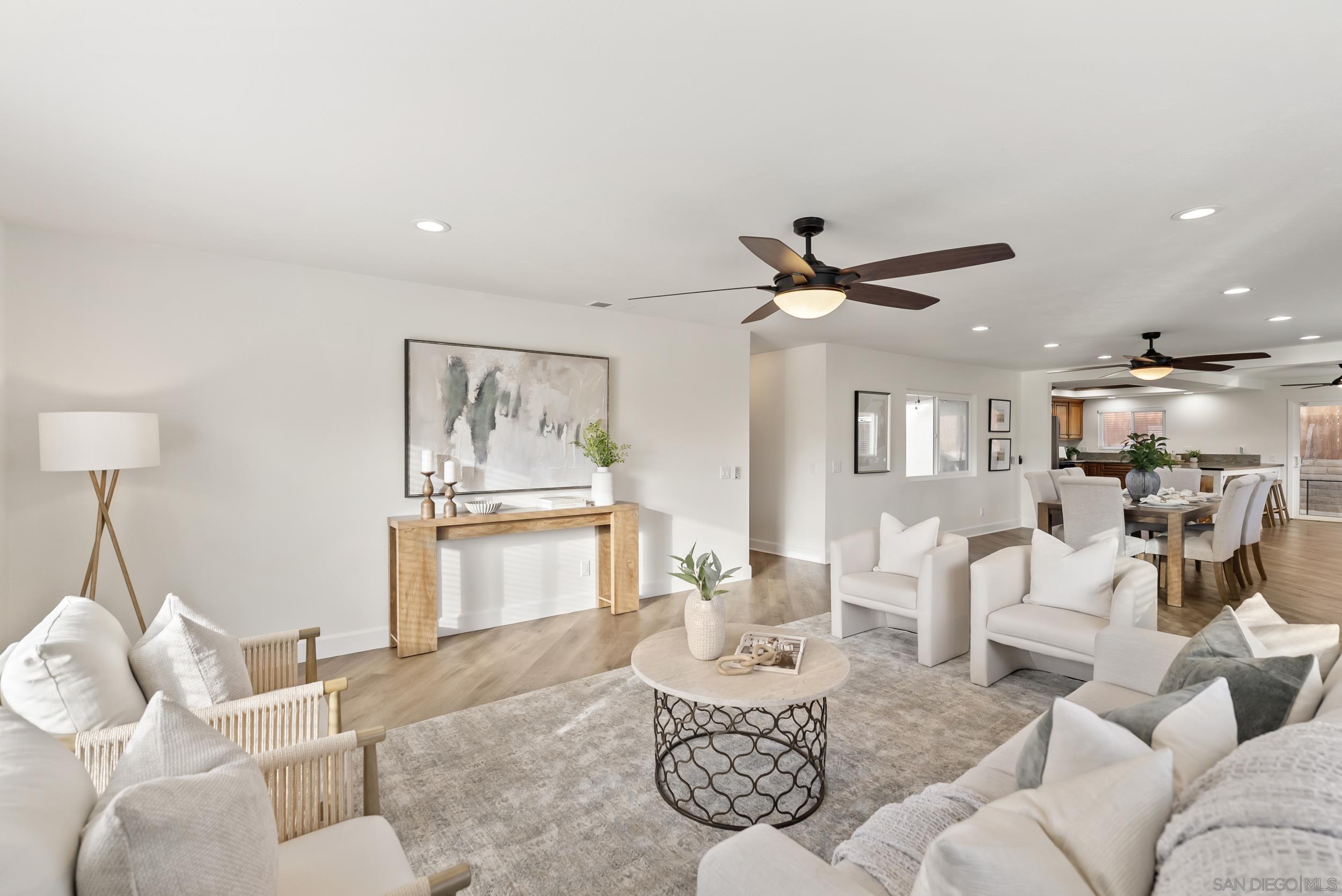 Detail Gallery Image 7 of 54 For 1918  Odell Cir, Vista,  CA 92084 - 3 Beds | 2/1 Baths