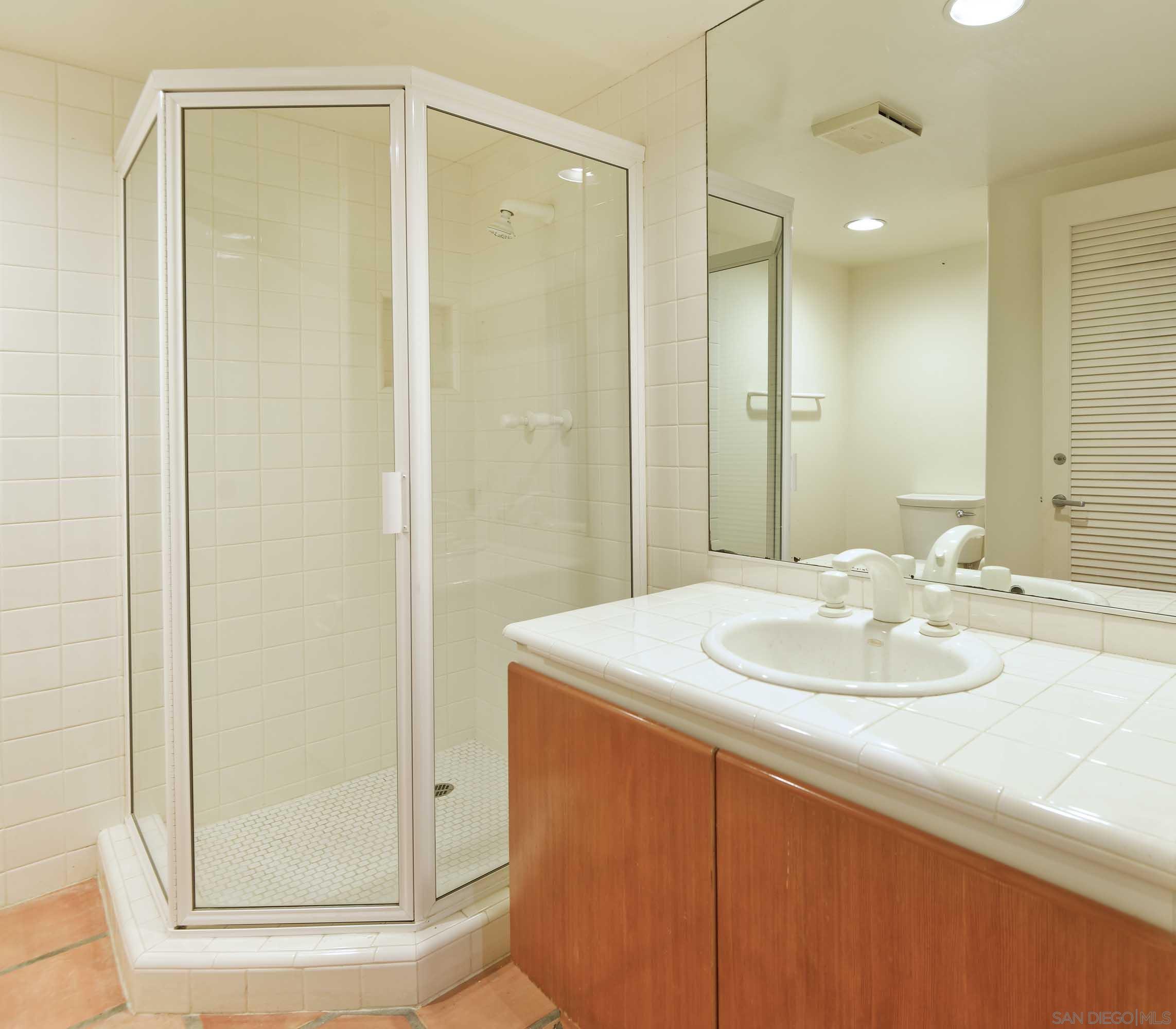 Detail Gallery Image 30 of 41 For 2320  Camino Del Collado, La Jolla,  CA 92037 - 3 Beds | 4 Baths