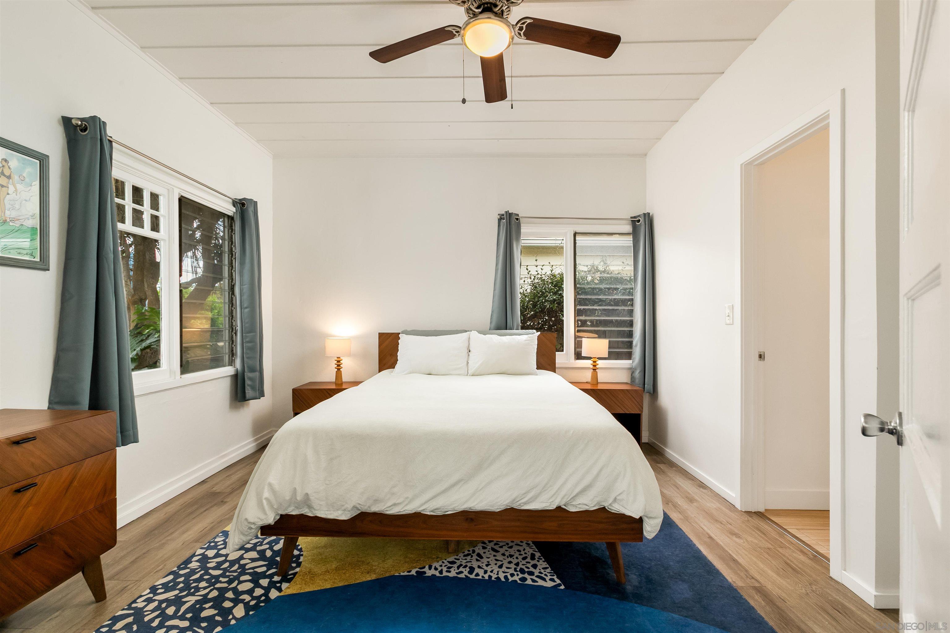 Detail Gallery Image 15 of 48 For 4963  Long Branch Ave, San Diego,  CA 92107 - 3 Beds | 2 Baths