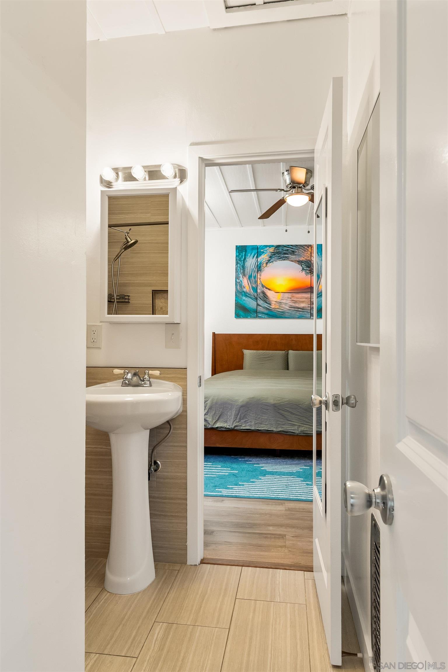 Detail Gallery Image 20 of 48 For 4963  Long Branch Ave, San Diego,  CA 92107 - 3 Beds | 2 Baths