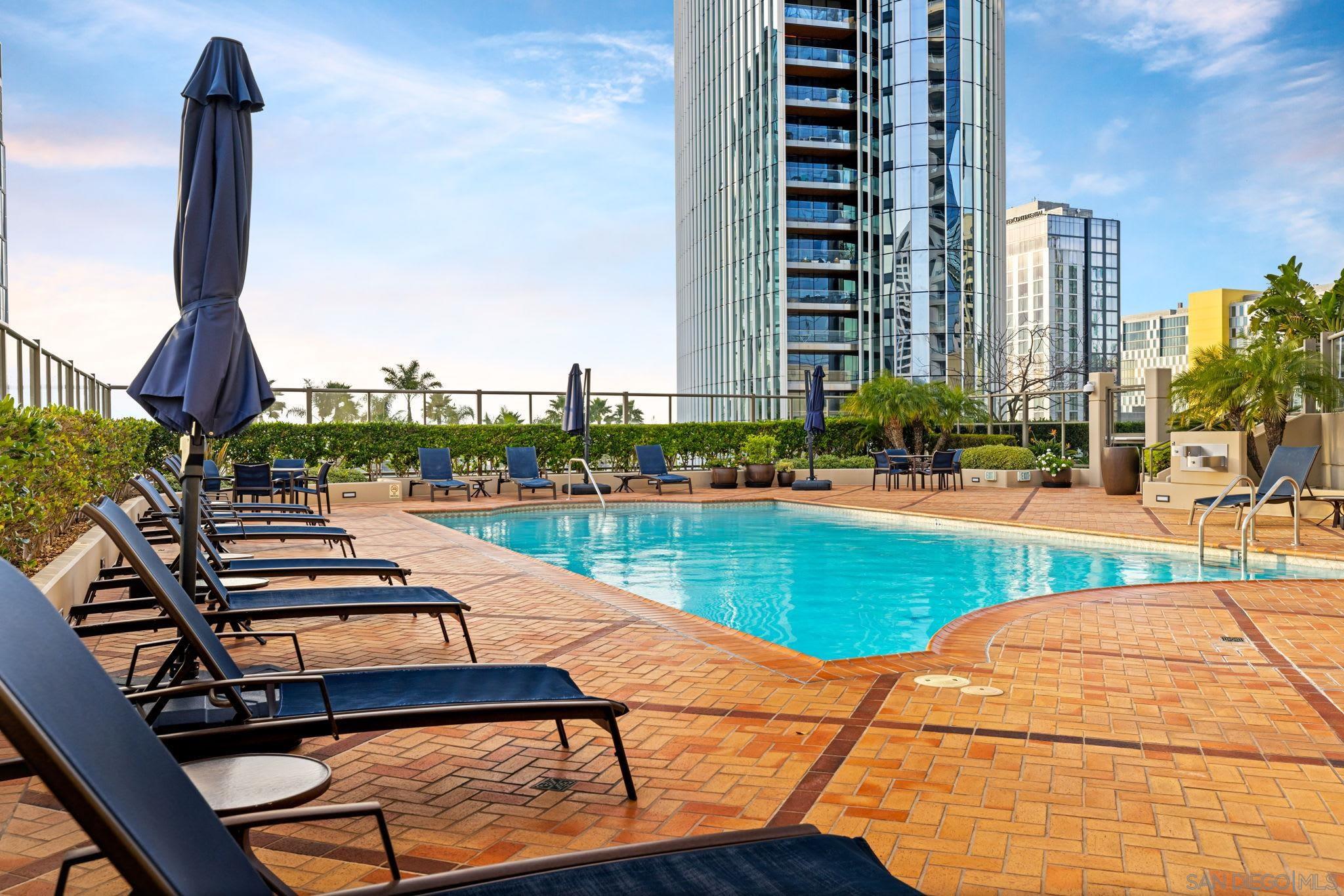 Detail Gallery Image 38 of 53 For 700 W E St  1502, San Diego,  CA 92101 - 2 Beds | 2 Baths