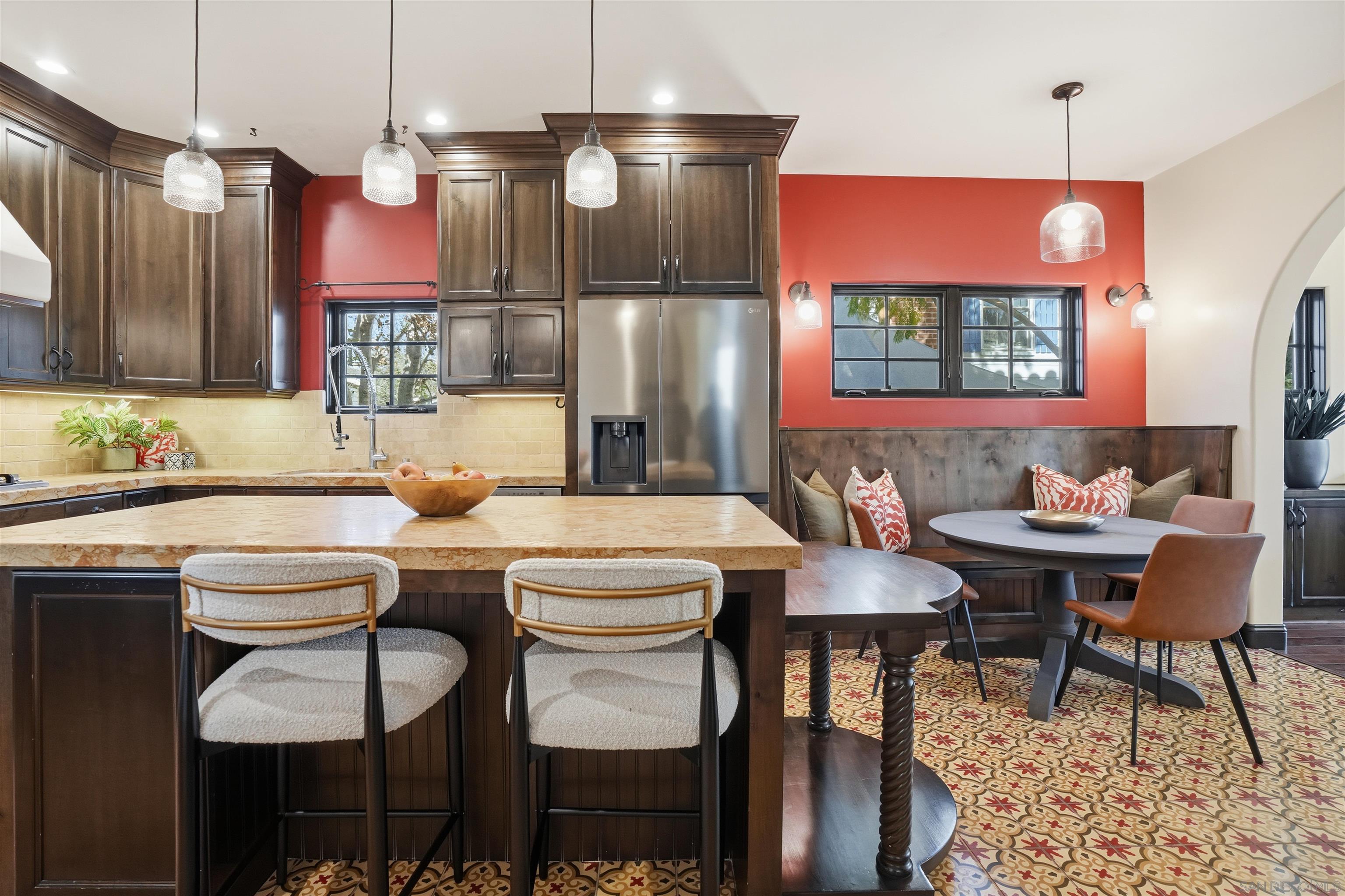 Detail Gallery Image 11 of 45 For 258  H Ave, Coronado,  CA 92118 - 7 Beds | 5/1 Baths