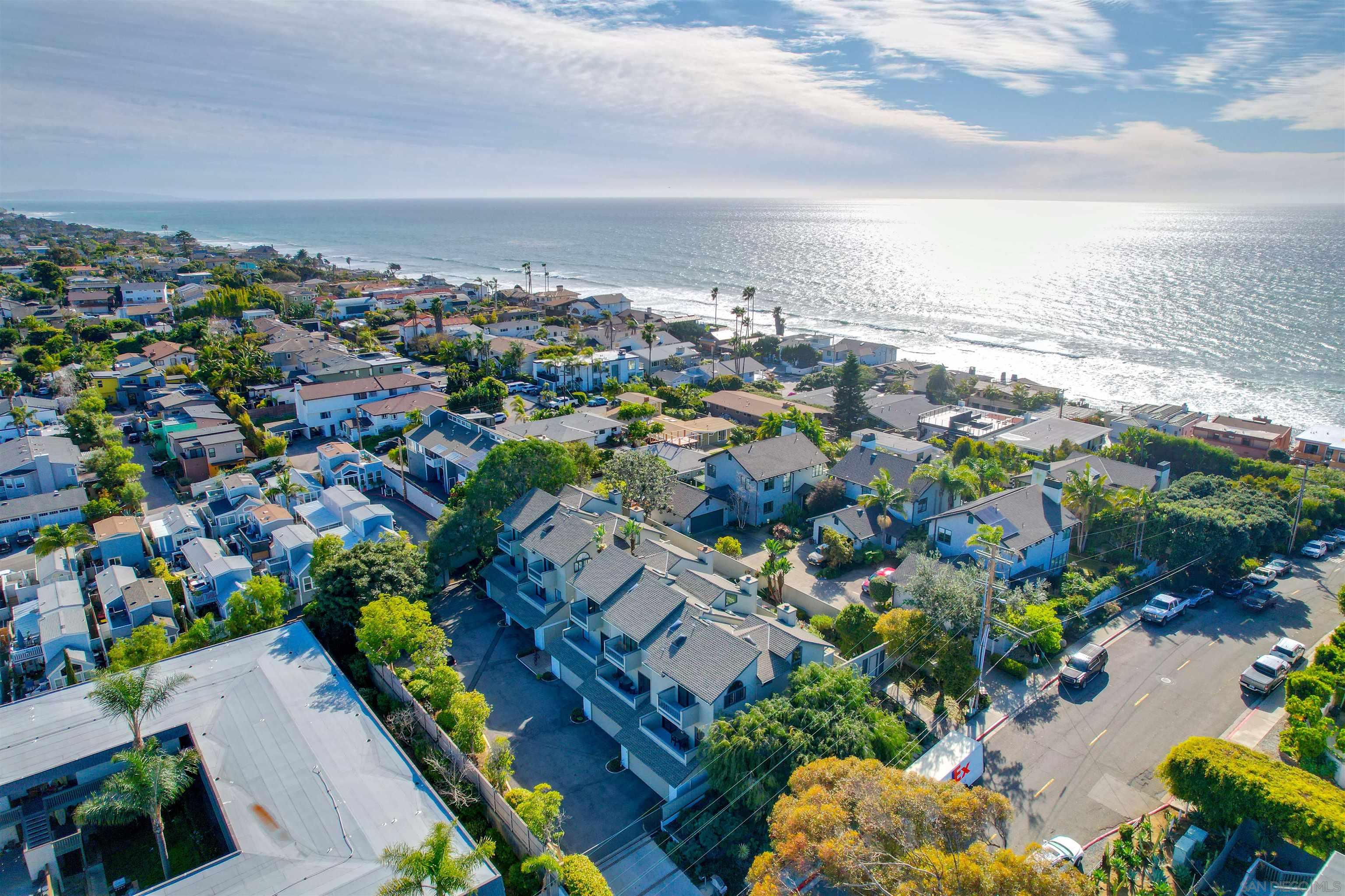 Detail Gallery Image 45 of 46 For 159  Grandview Street, Encinitas,  CA 92024 - 2 Beds | 2/1 Baths