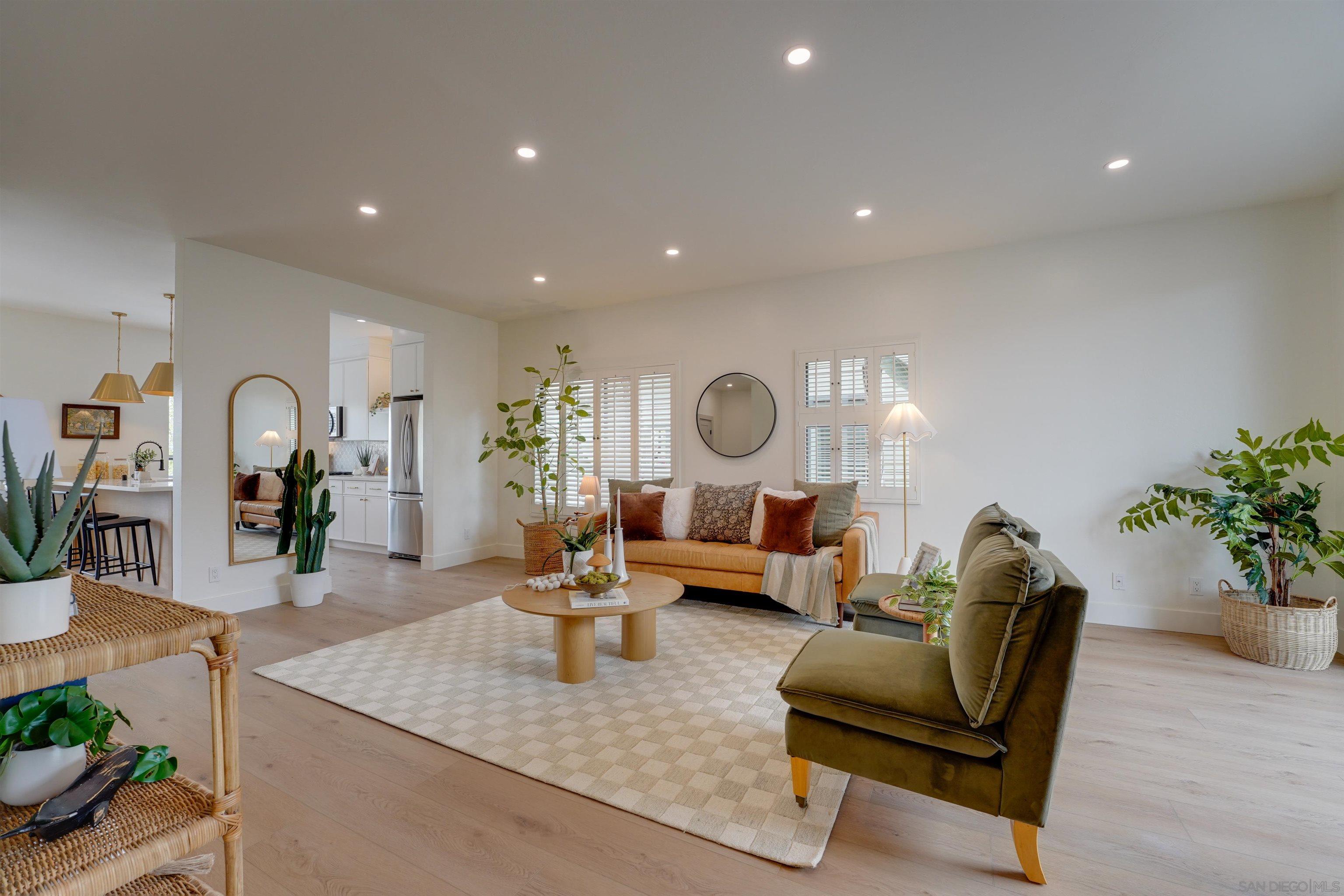 Detail Gallery Image 8 of 46 For 159  Grandview Street, Encinitas,  CA 92024 - 2 Beds | 2/1 Baths