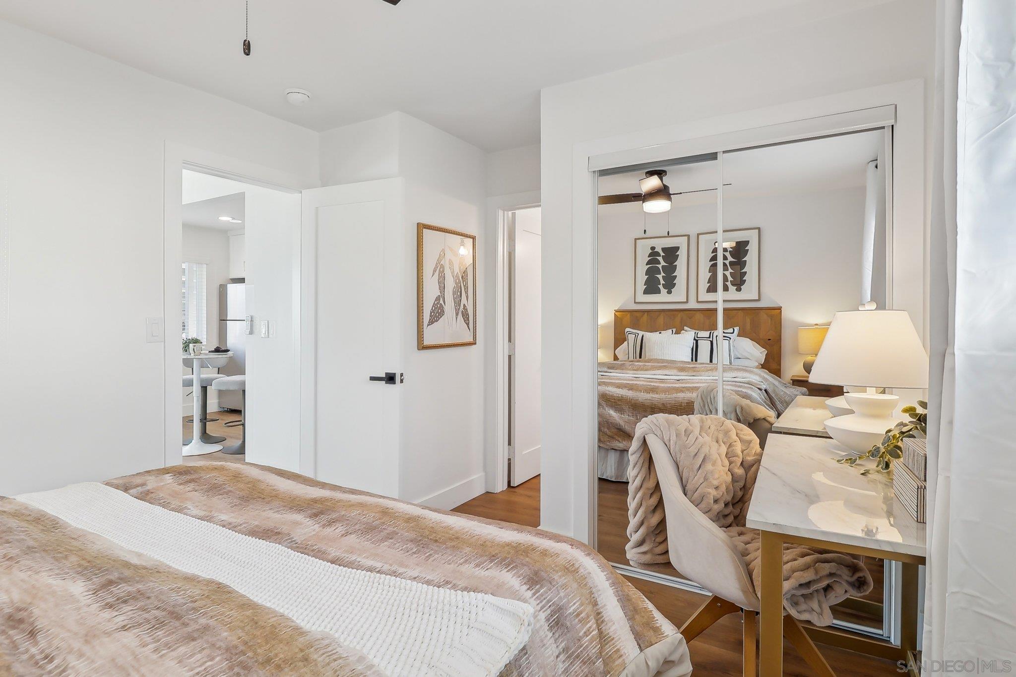 Detail Gallery Image 4 of 8 For 913  25th Street, San Diego,  CA 92102 - – Beds | – Baths