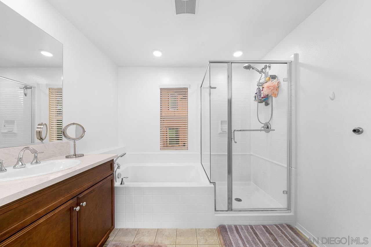 Detail Gallery Image 20 of 37 For 2840  Athens Rd  #8,  Chula Vista,  CA 91915 - 4 Beds | 2/1 Baths