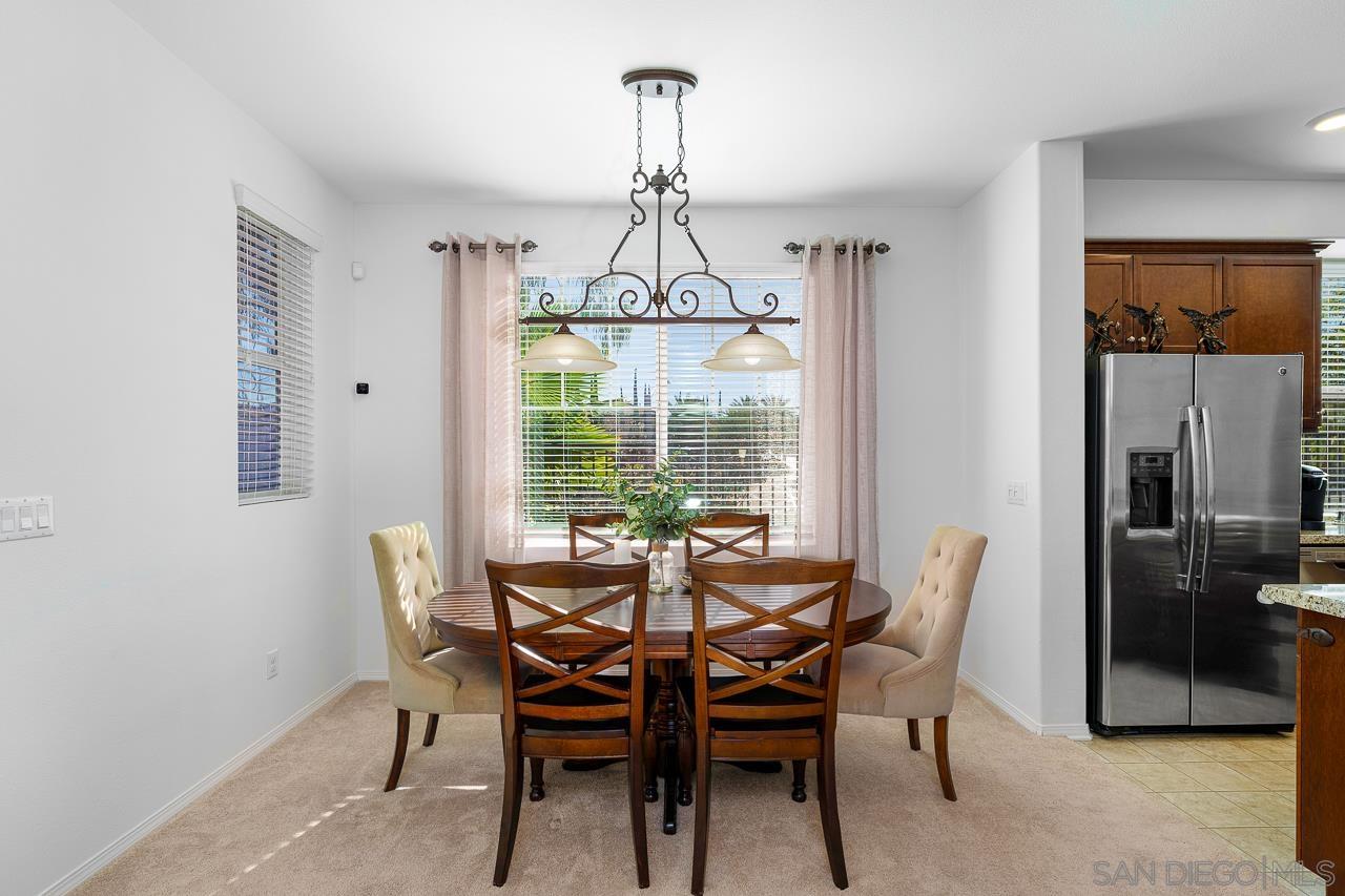 Detail Gallery Image 8 of 37 For 2840  Athens Rd  #8,  Chula Vista,  CA 91915 - 4 Beds | 2/1 Baths