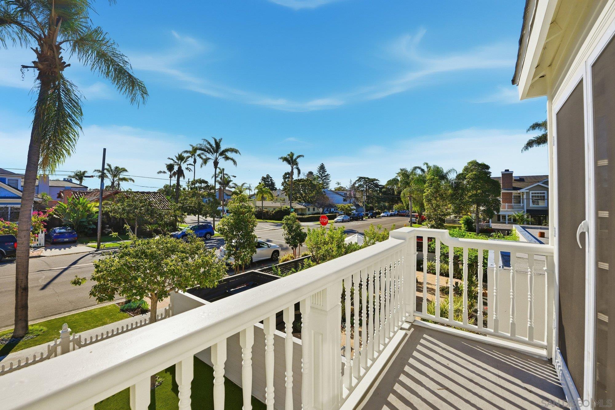 Detail Gallery Image 20 of 48 For 868  a Ave, Coronado,  CA 92118 - 4 Beds | 2/1 Baths