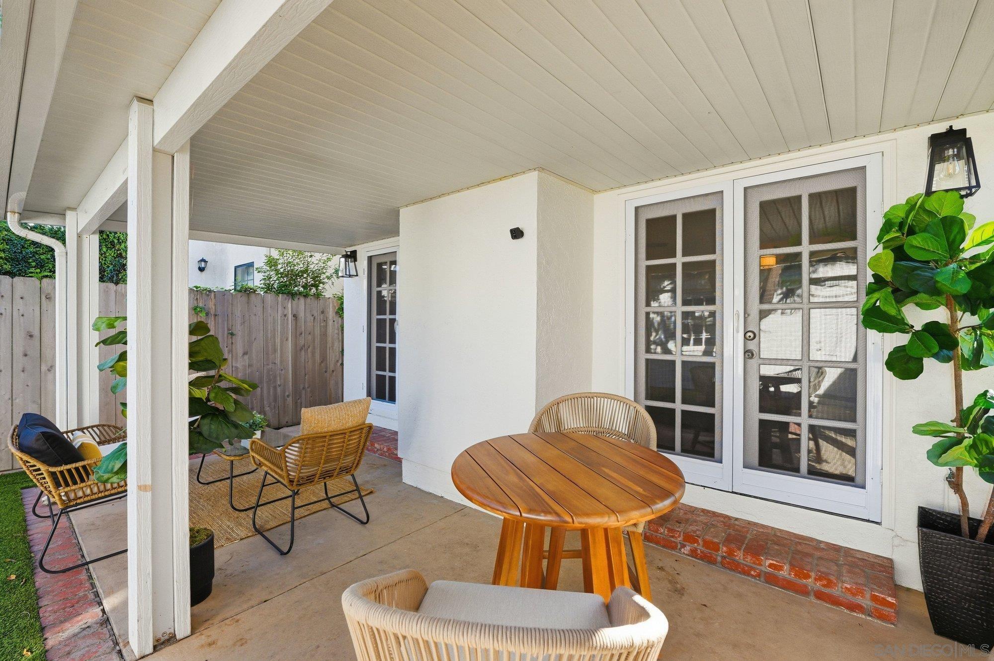 Detail Gallery Image 30 of 48 For 868  a Ave, Coronado,  CA 92118 - 4 Beds | 2/1 Baths