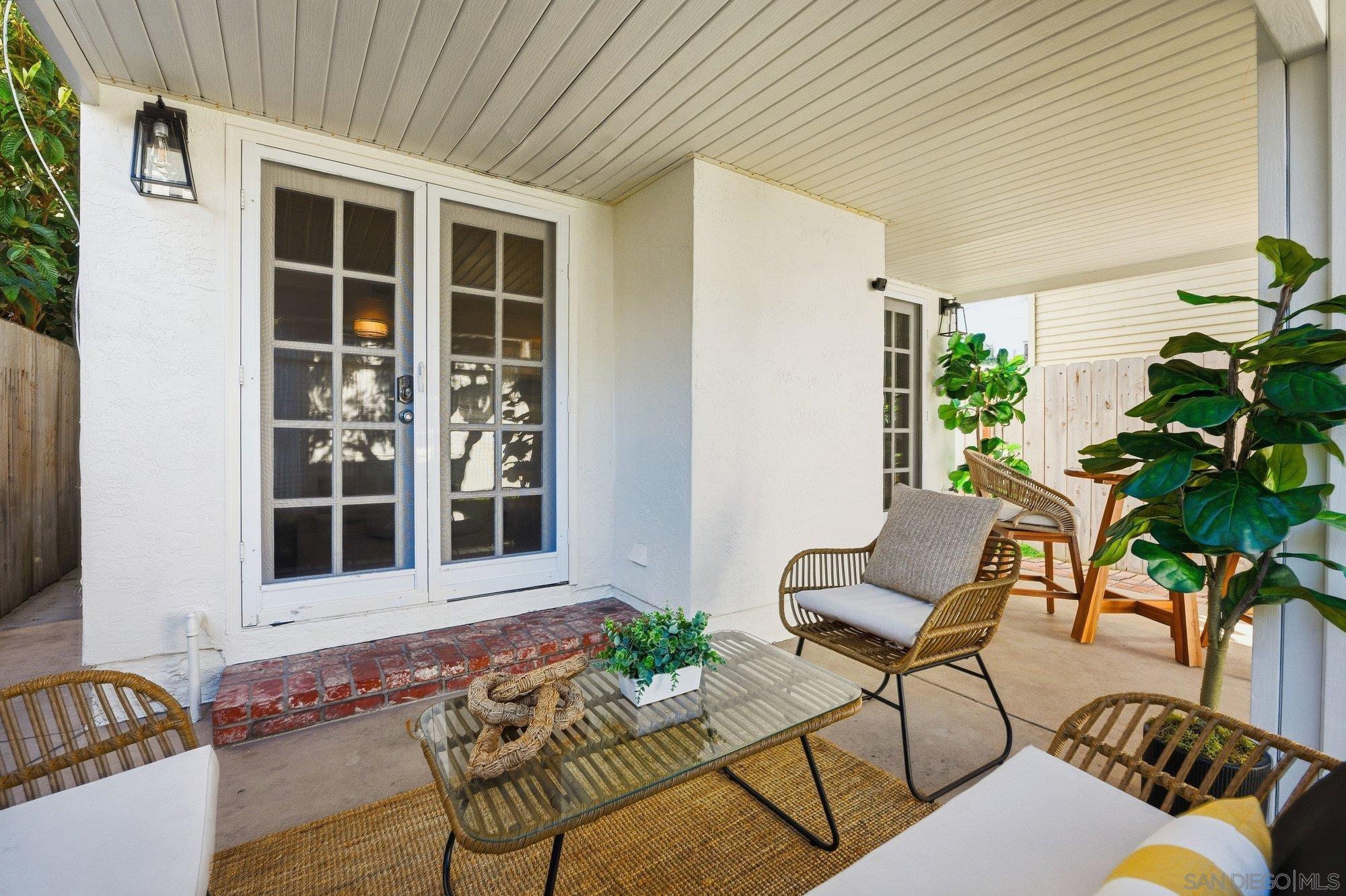 Detail Gallery Image 32 of 48 For 868  a Ave, Coronado,  CA 92118 - 4 Beds | 2/1 Baths