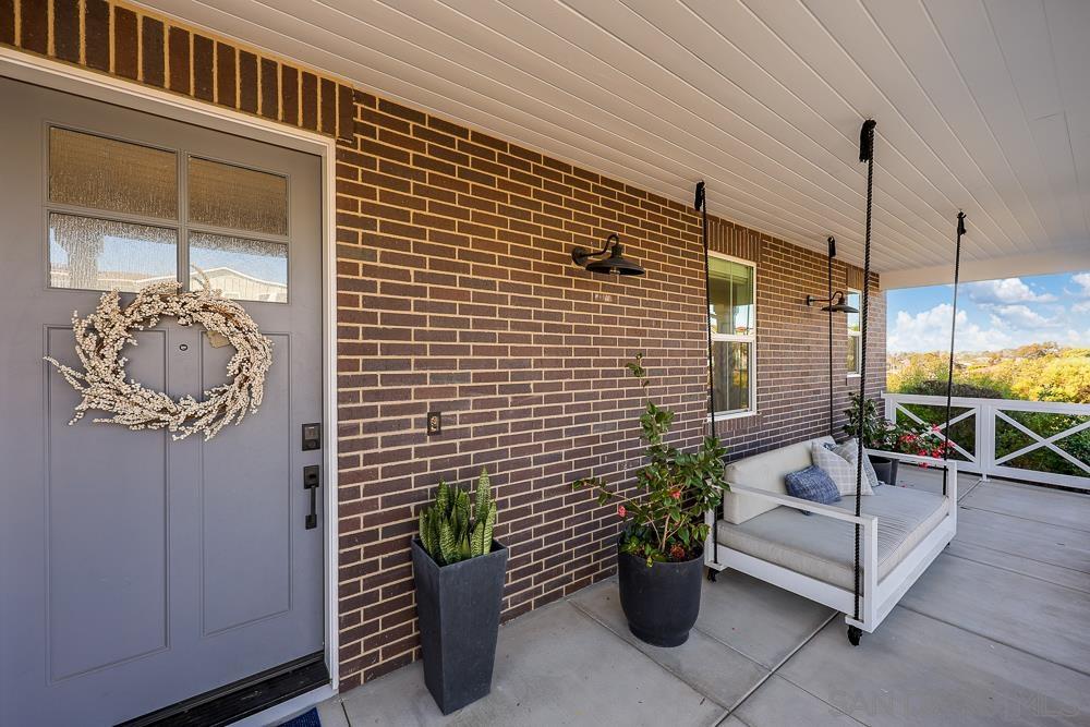 Detail Gallery Image 11 of 60 For 664  Sea Ridge Ct, Encinitas,  CA 92024 - 5 Beds | 4/1 Baths