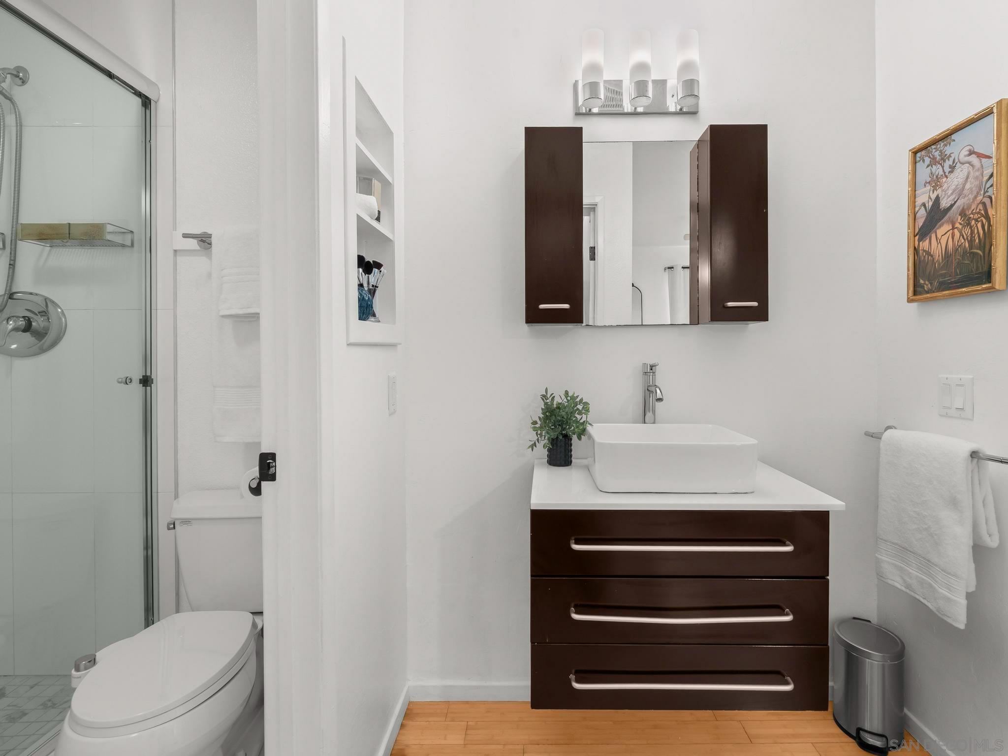 Detail Gallery Image 12 of 52 For 1251  Parker Pl  2d,  San Diego,  CA 92109 - 2 Beds | 2 Baths