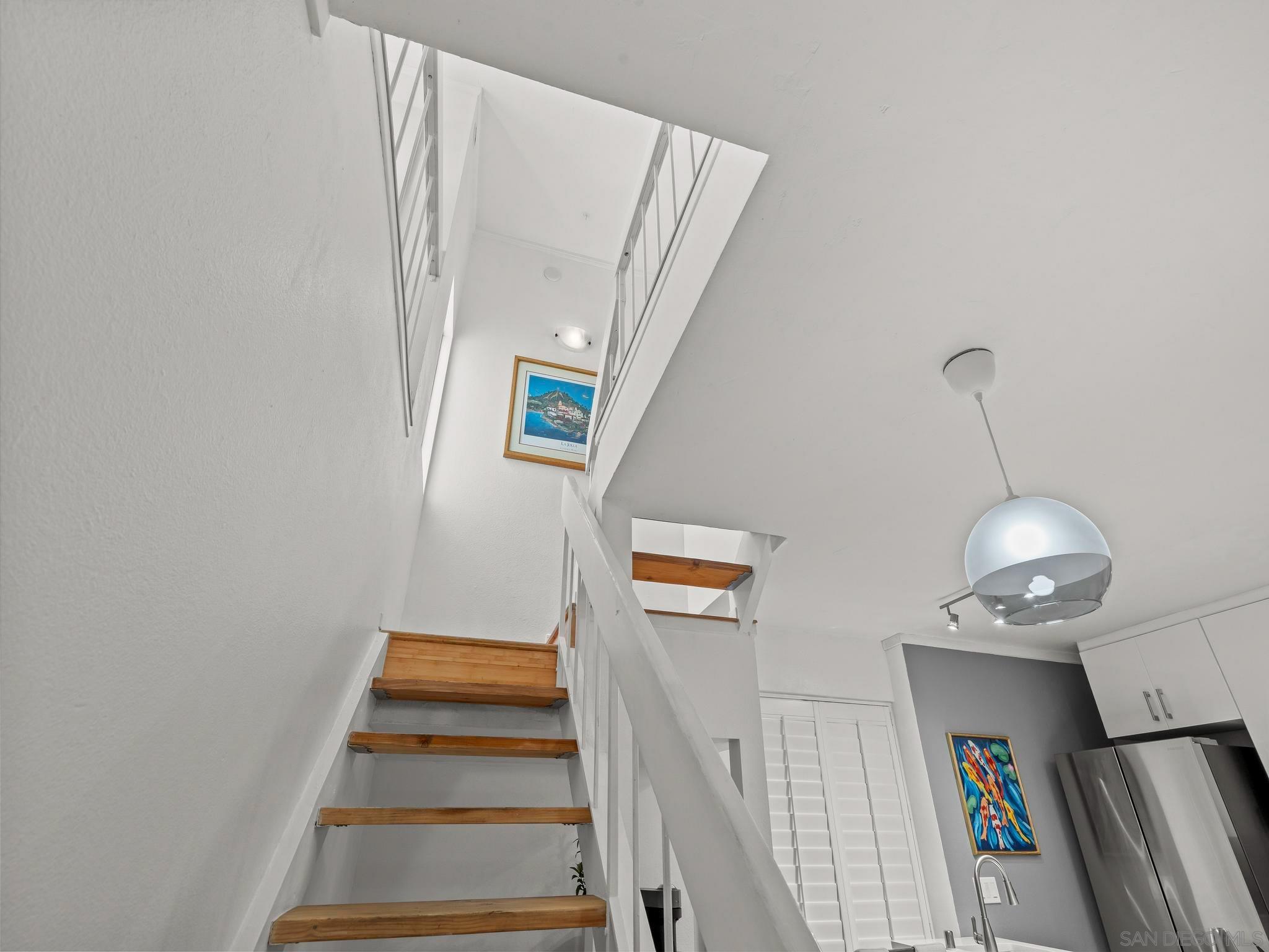 Detail Gallery Image 33 of 52 For 1251  Parker Pl  2d,  San Diego,  CA 92109 - 2 Beds | 2 Baths