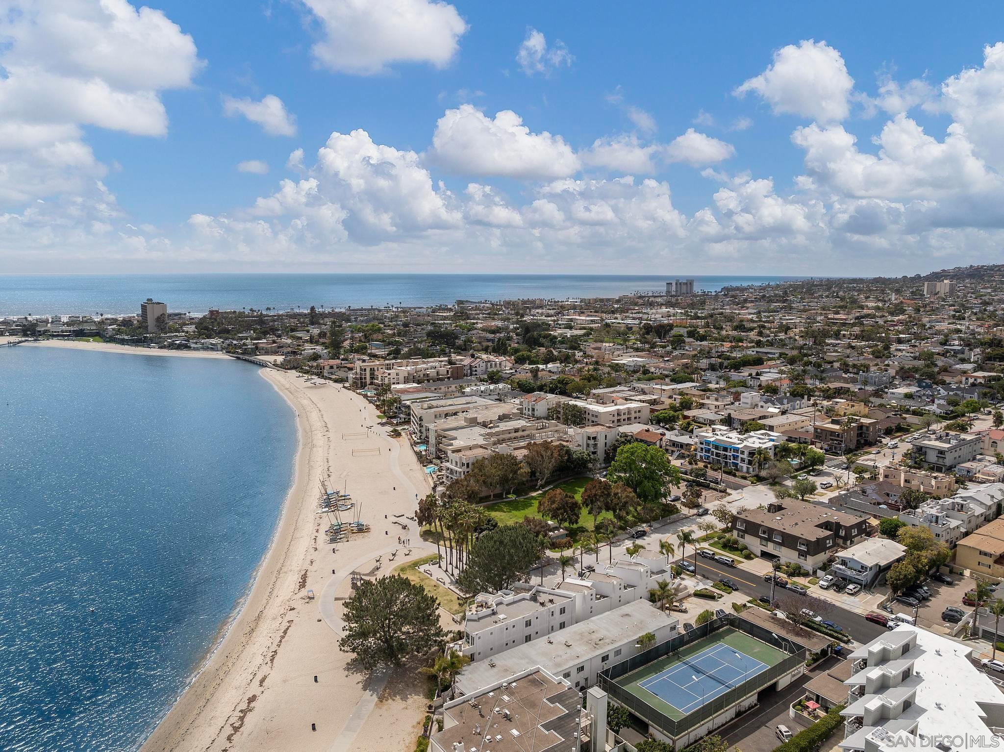 Detail Gallery Image 37 of 52 For 1251  Parker Pl  2d,  San Diego,  CA 92109 - 2 Beds | 2 Baths