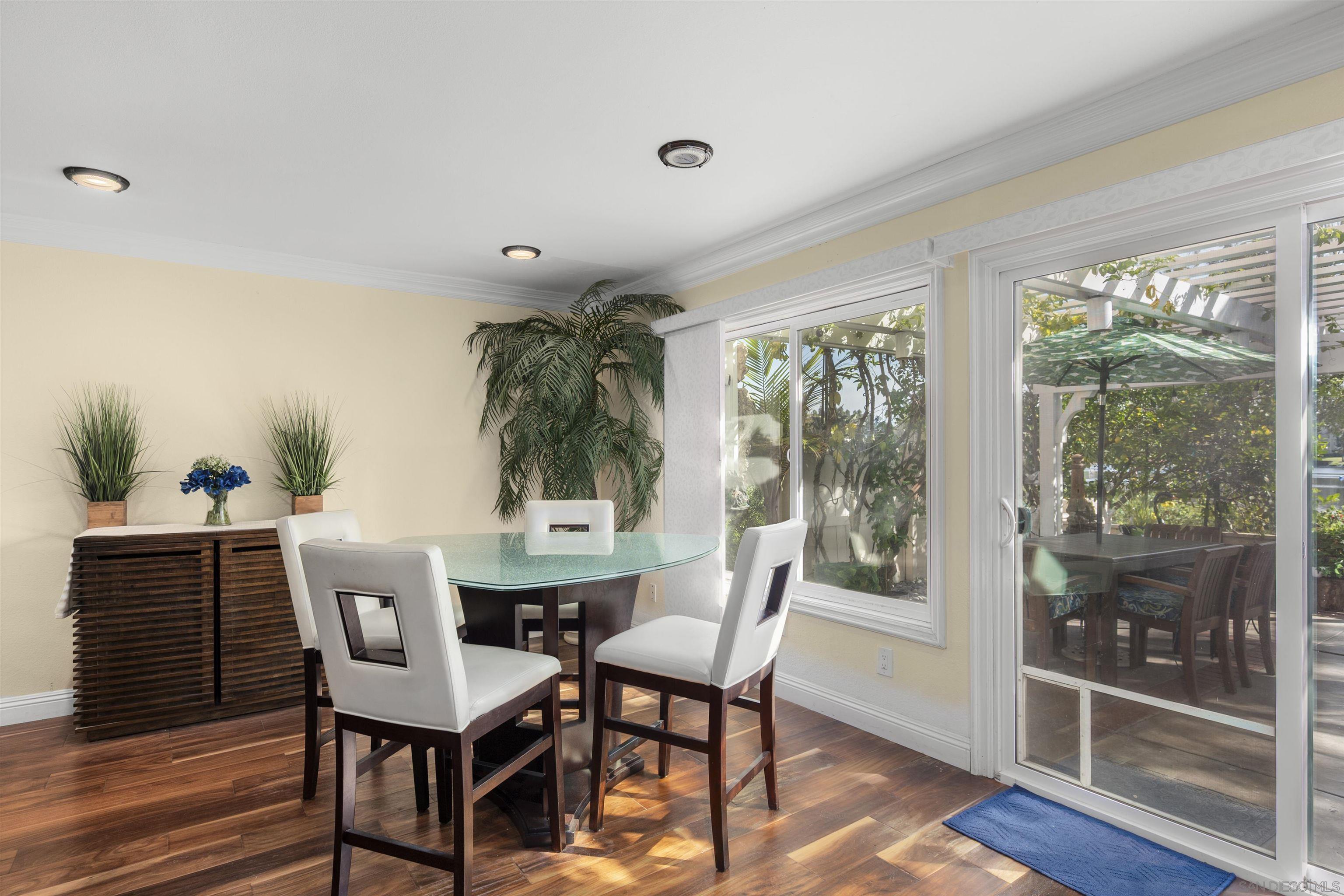 Detail Gallery Image 13 of 75 For 2092  Northshore Dr #C, Chula Vista,  CA 91913 - 3 Beds | 2/1 Baths