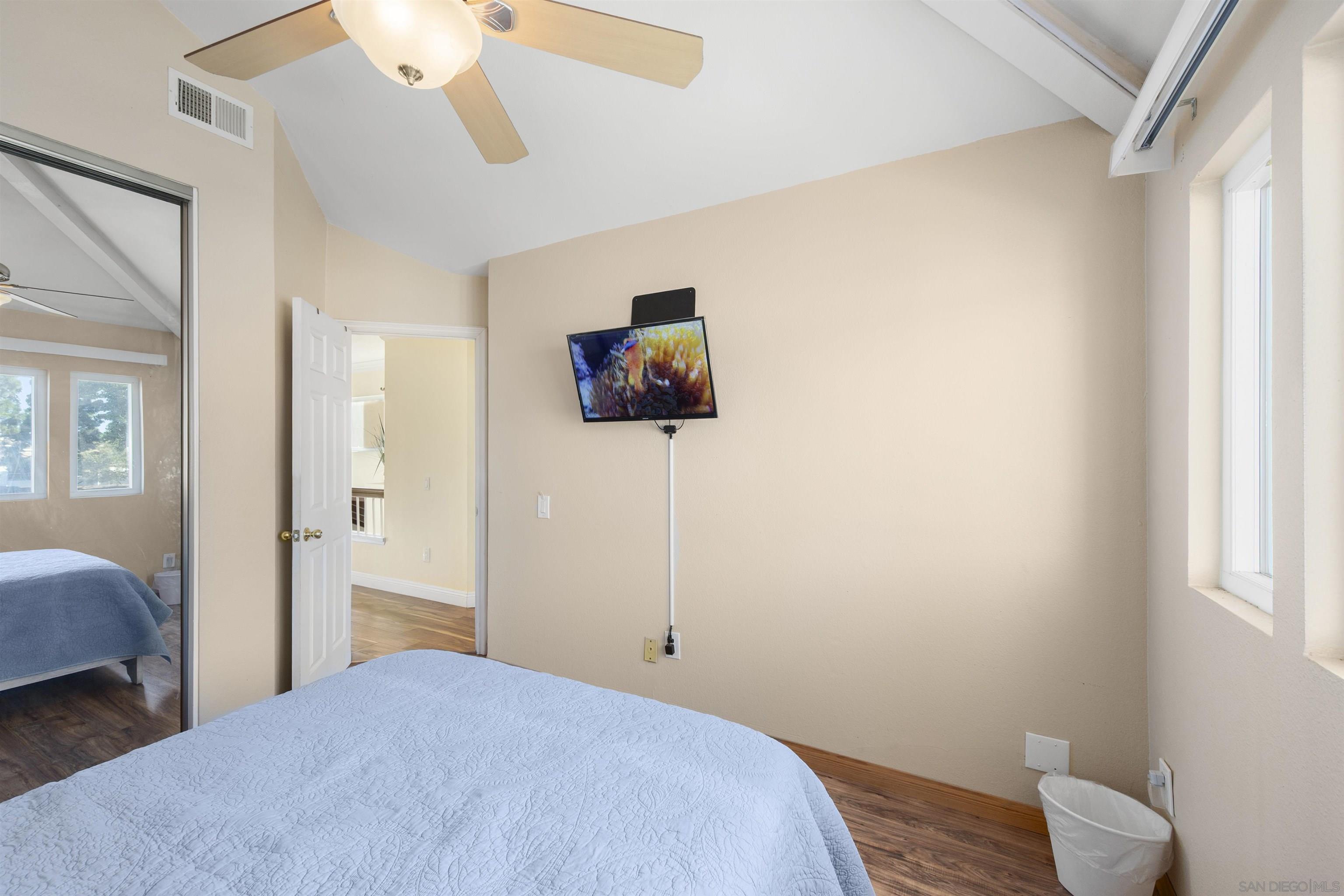 Detail Gallery Image 36 of 75 For 2092  Northshore Dr #C, Chula Vista,  CA 91913 - 3 Beds | 2/1 Baths