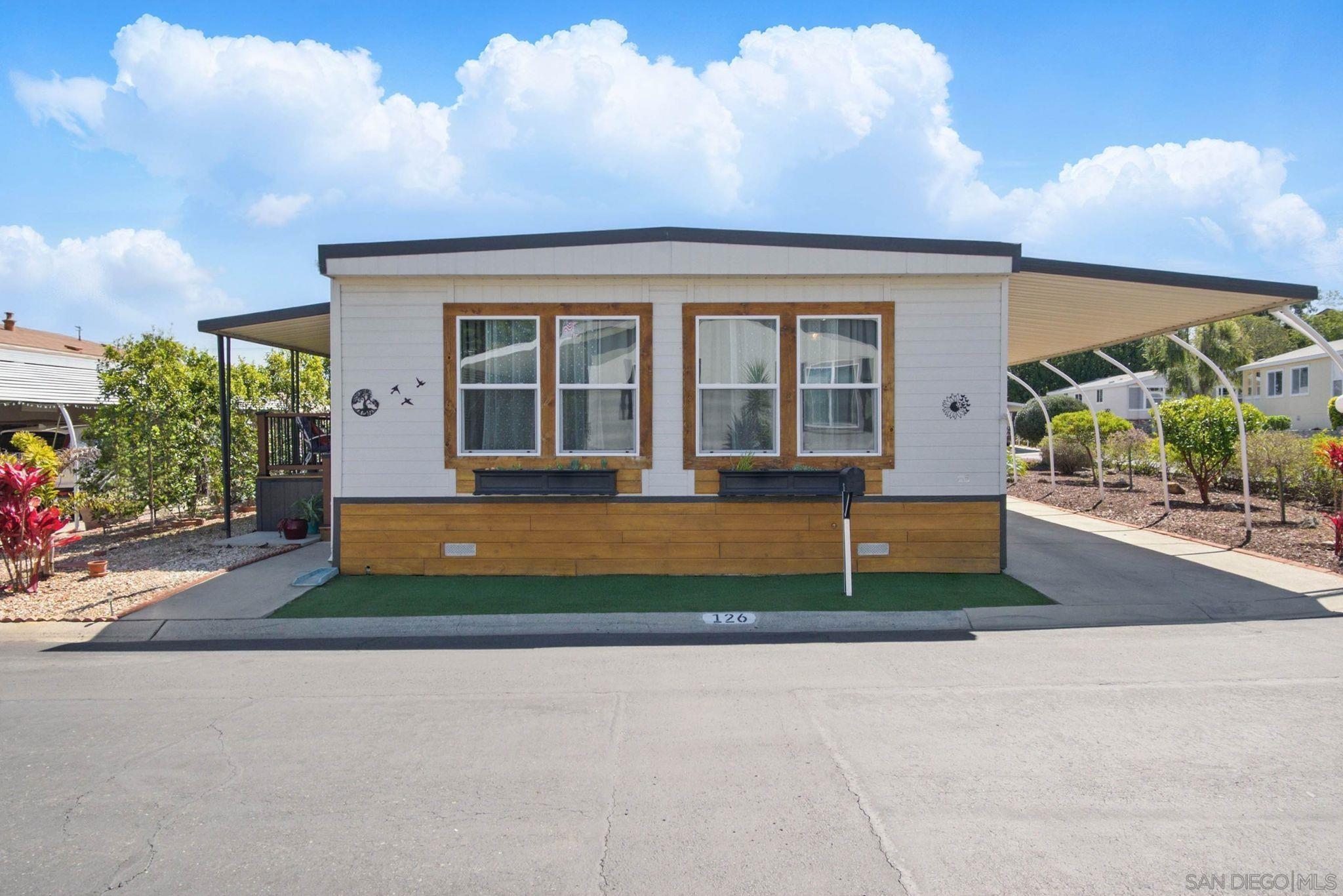 Detail Gallery Image 5 of 49 For 525 W El Norte Pkwy  #126,  Escondido,  CA 92026 - 2 Beds | 2 Baths