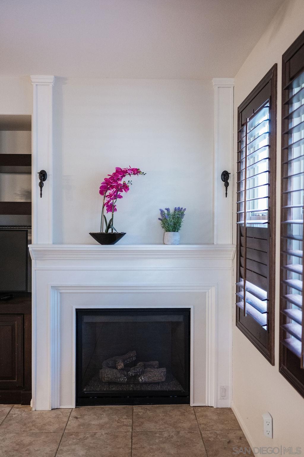 Detail Gallery Image 8 of 43 For 1808  Cyan Lane, Chula Vista,  CA 91913 - 4 Beds | 2/1 Baths