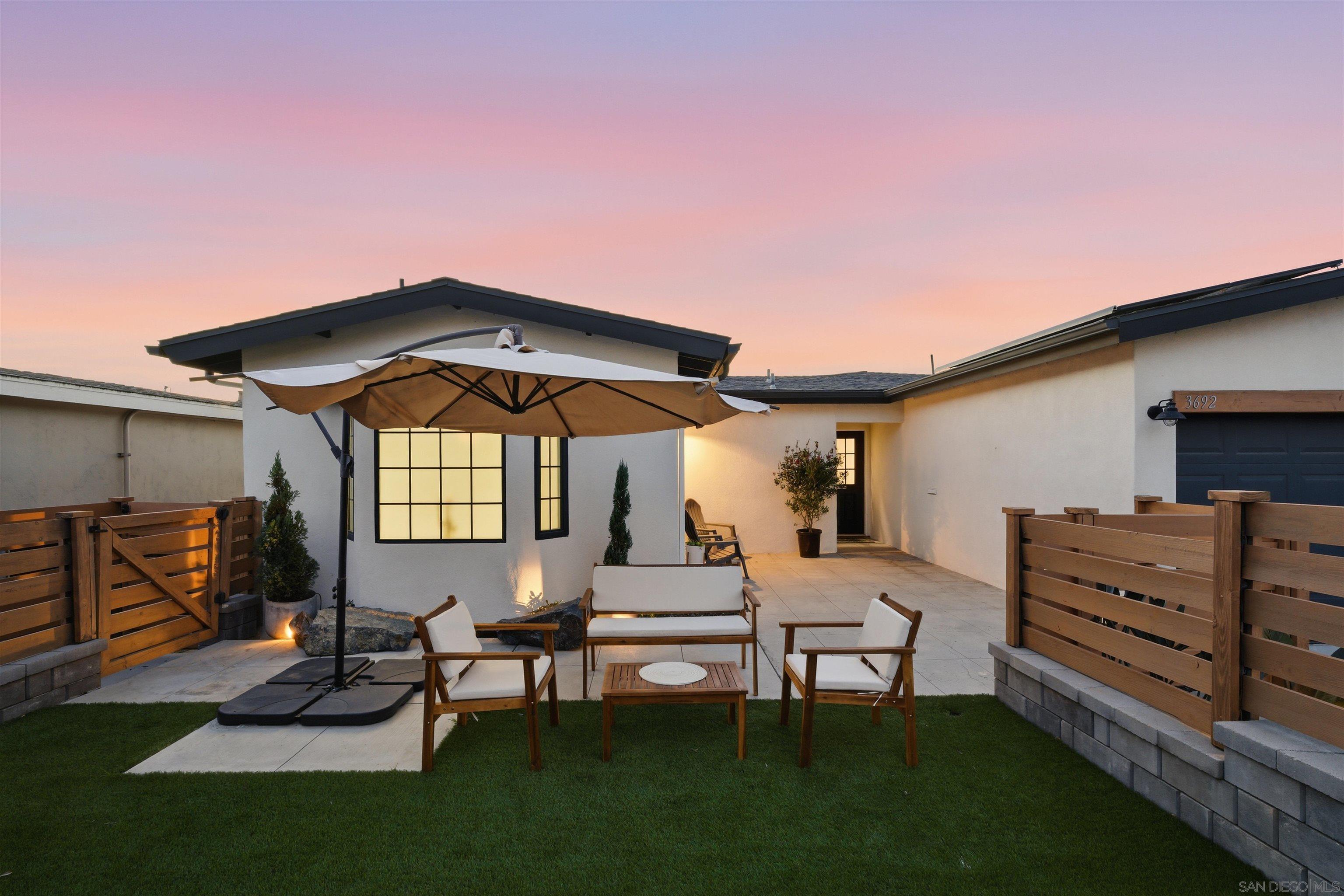 Detail Gallery Image 39 of 52 For 3692  Princeton Avenue, San Diego,  CA 92117 - 5 Beds | 3 Baths