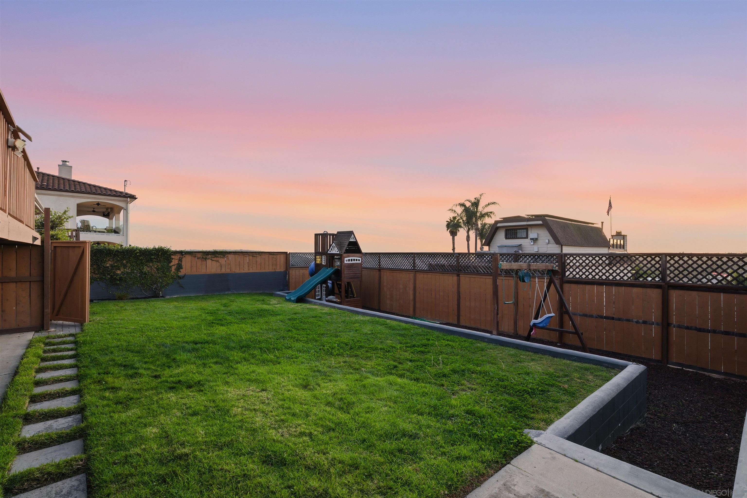 Detail Gallery Image 41 of 52 For 3692  Princeton Avenue, San Diego,  CA 92117 - 5 Beds | 3 Baths