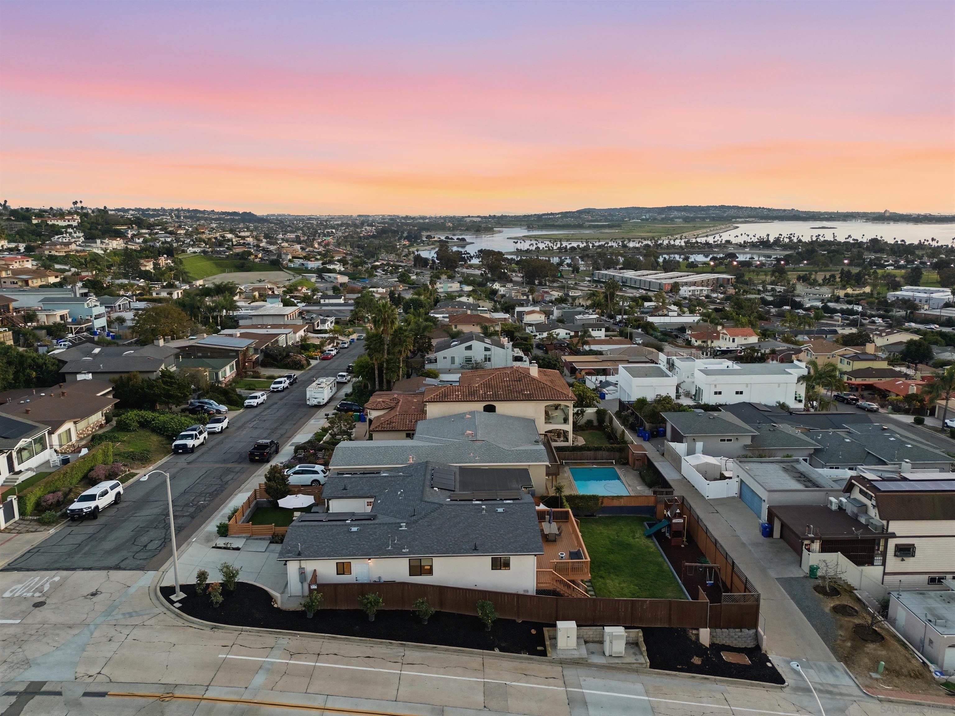 Detail Gallery Image 48 of 52 For 3692  Princeton Avenue, San Diego,  CA 92117 - 5 Beds | 3 Baths