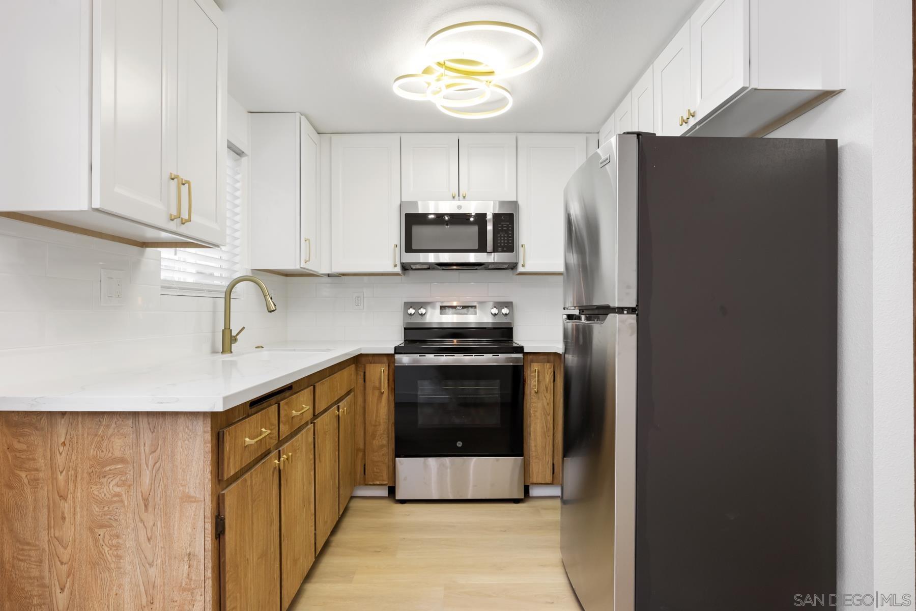 Detail Gallery Image 13 of 26 For 4162  Arizona Street, San Diego,  CA 92104 - – Beds | – Baths