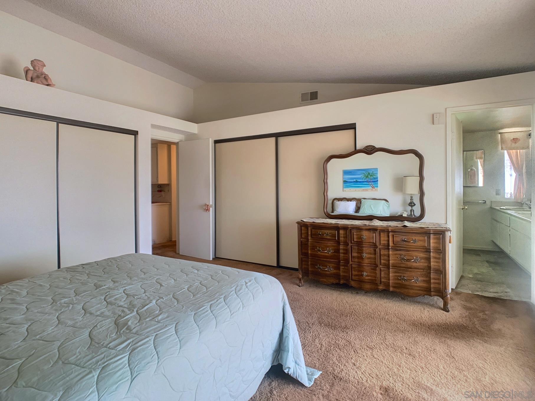 Detail Gallery Image 19 of 42 For 2552  Wind River Rd, El Cajon,  CA 92019 - 3 Beds | 2 Baths