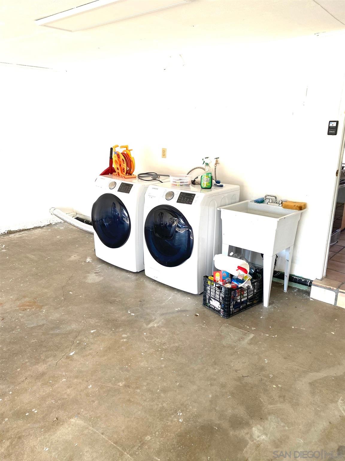 Detail Gallery Image 11 of 13 For 9212  Hector Avenue, San Diego,  CA 92123 - 3 Beds | 2 Baths