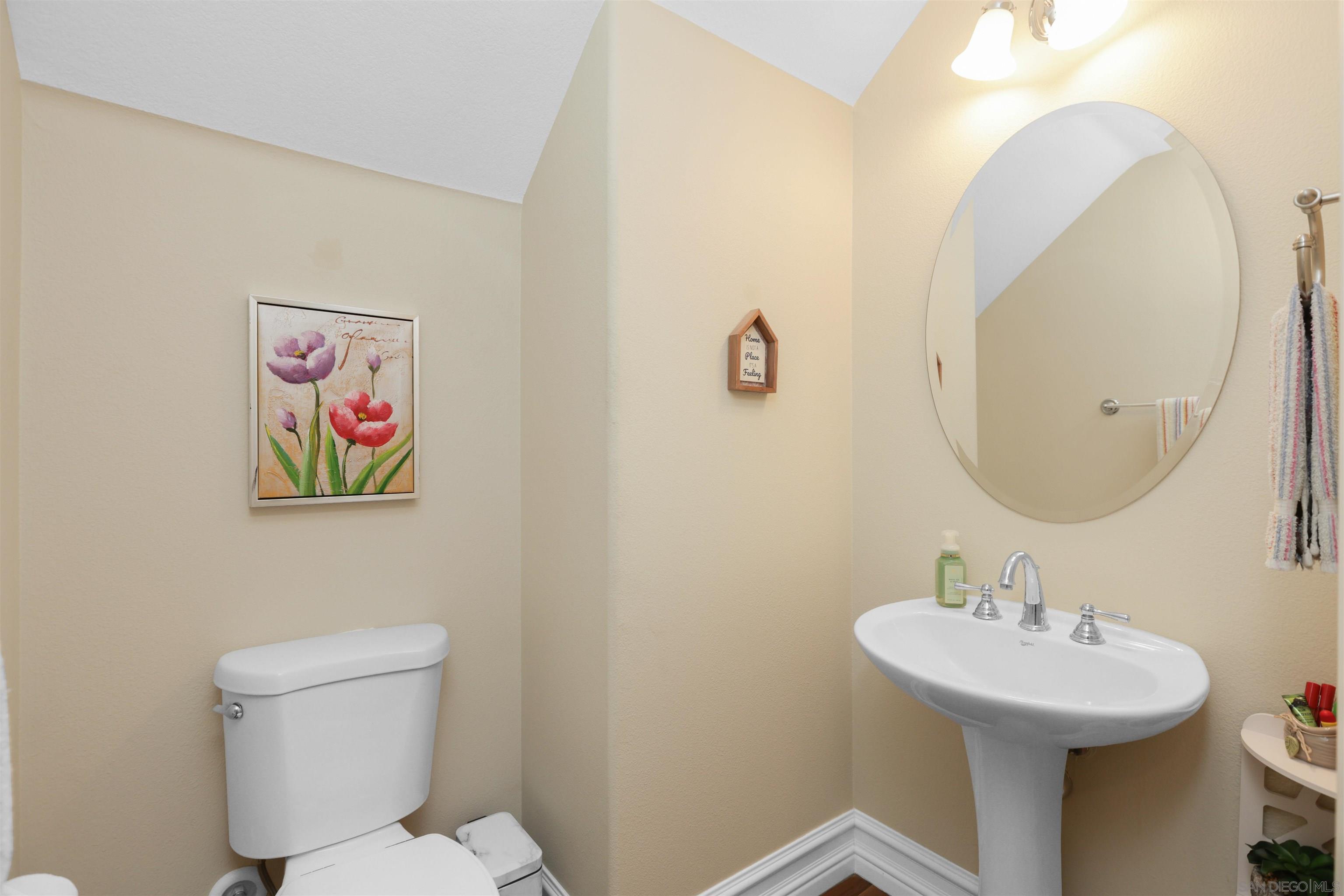 Detail Gallery Image 16 of 48 For 181  Groveland, Irvine,  CA 92620 - 2 Beds | 2/1 Baths