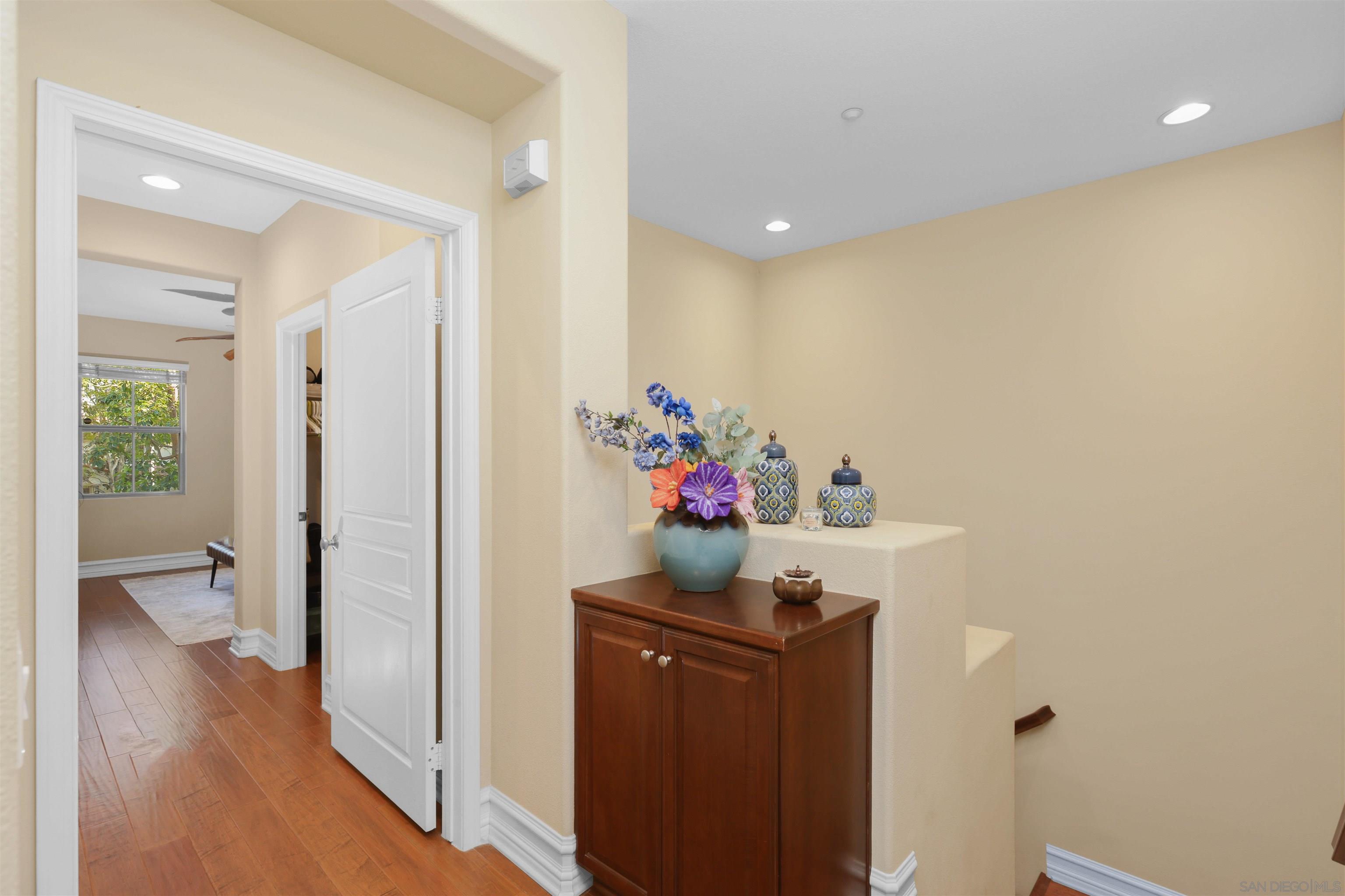 Detail Gallery Image 26 of 48 For 181  Groveland, Irvine,  CA 92620 - 2 Beds | 2/1 Baths