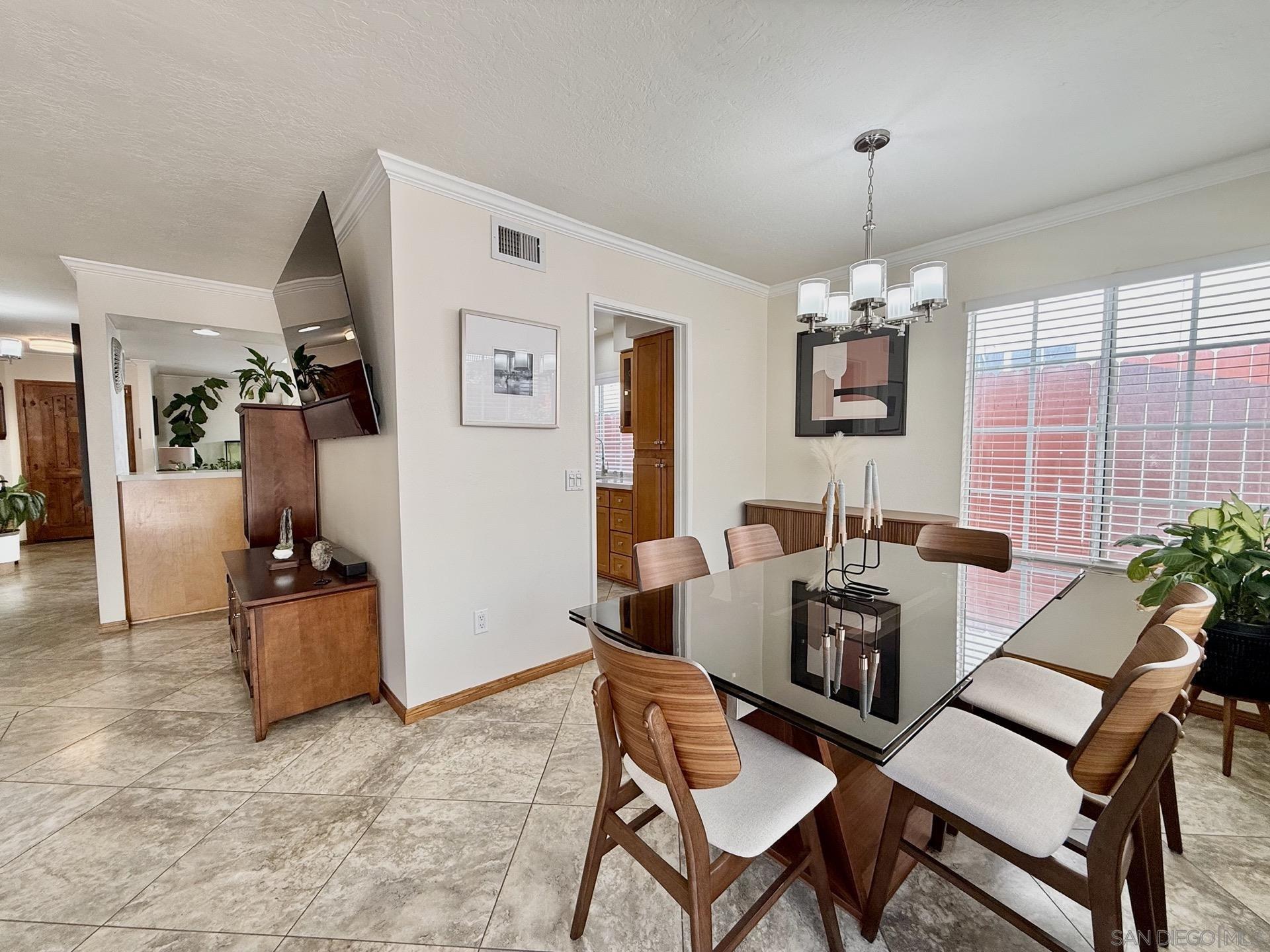 Detail Gallery Image 16 of 64 For 2767  Lancha St, San Diego,  CA 92111 - 3 Beds | 2 Baths