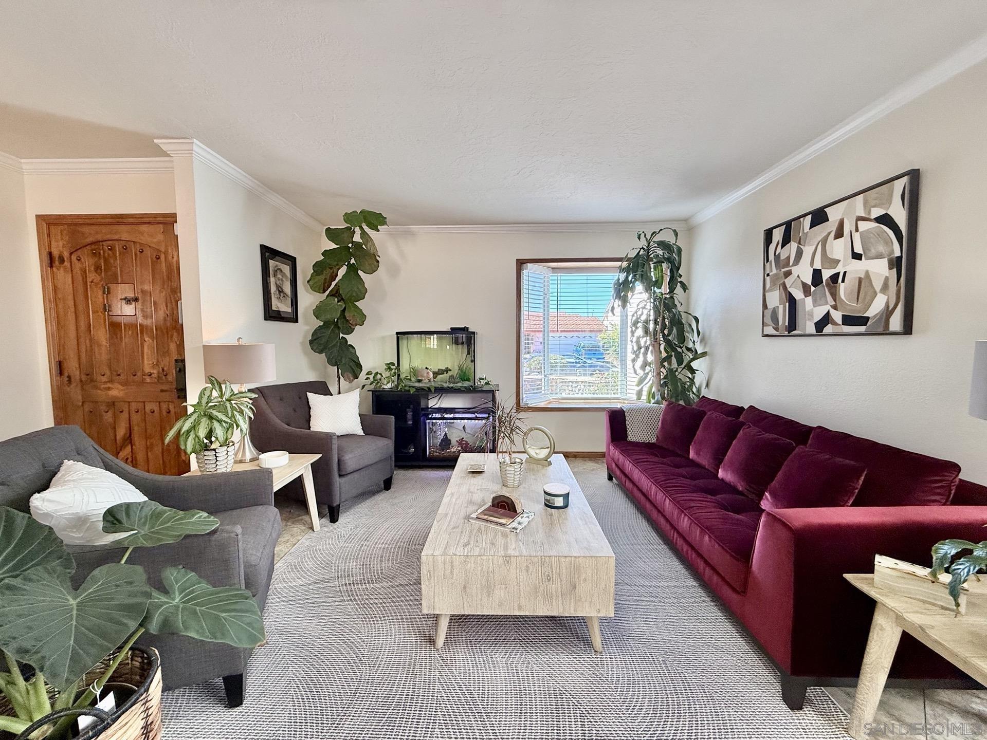 Detail Gallery Image 3 of 64 For 2767  Lancha St, San Diego,  CA 92111 - 3 Beds | 2 Baths